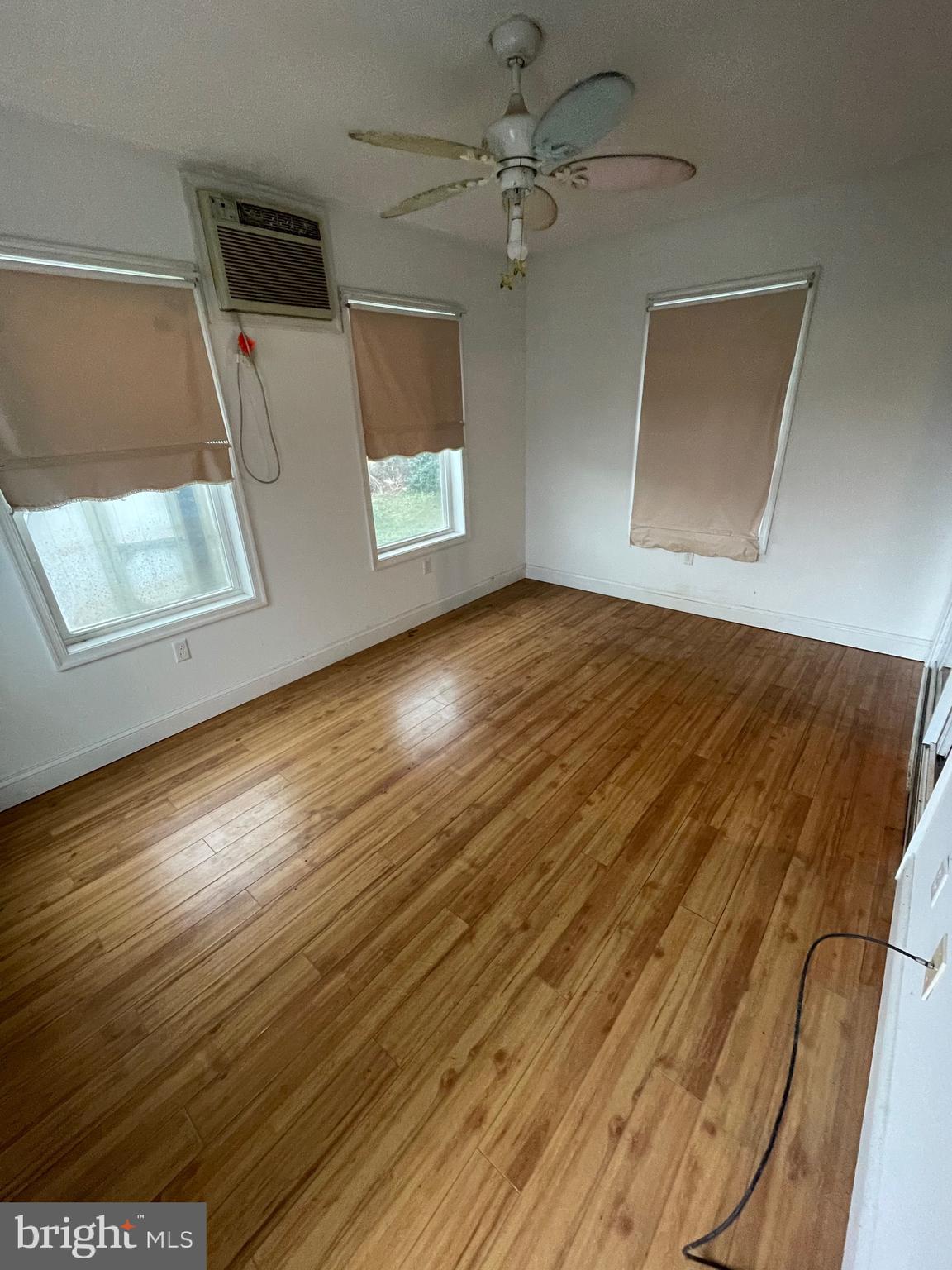 MILLERDALE - Residential