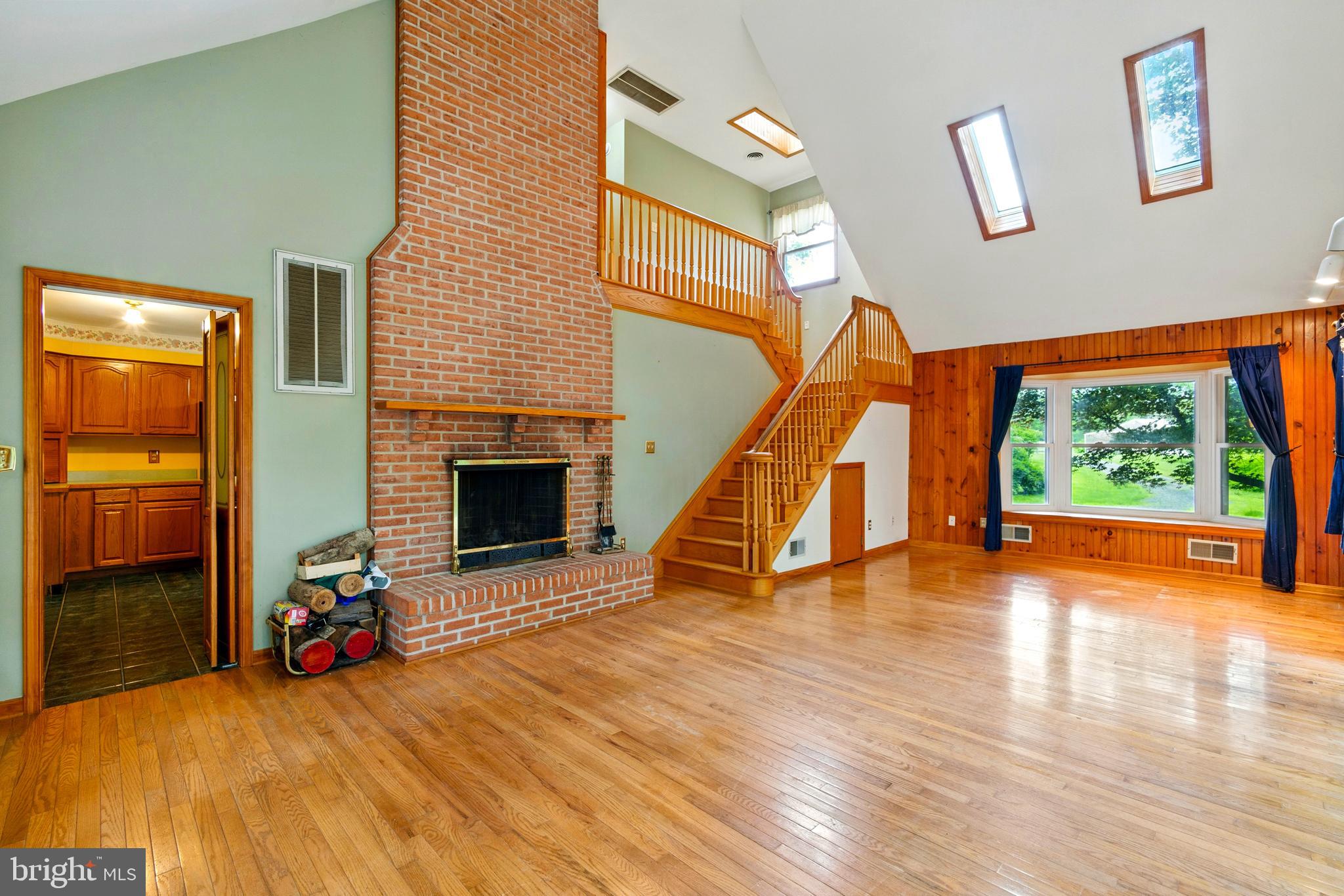 13931 EAGLES NEST FARM LANE