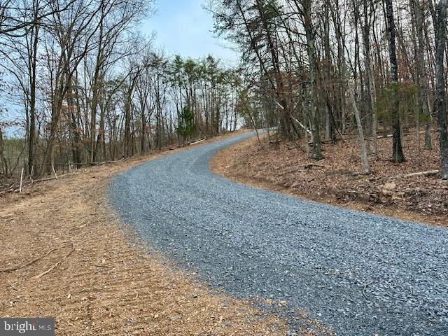 LAKE HOLIDAY ESTATES - Land