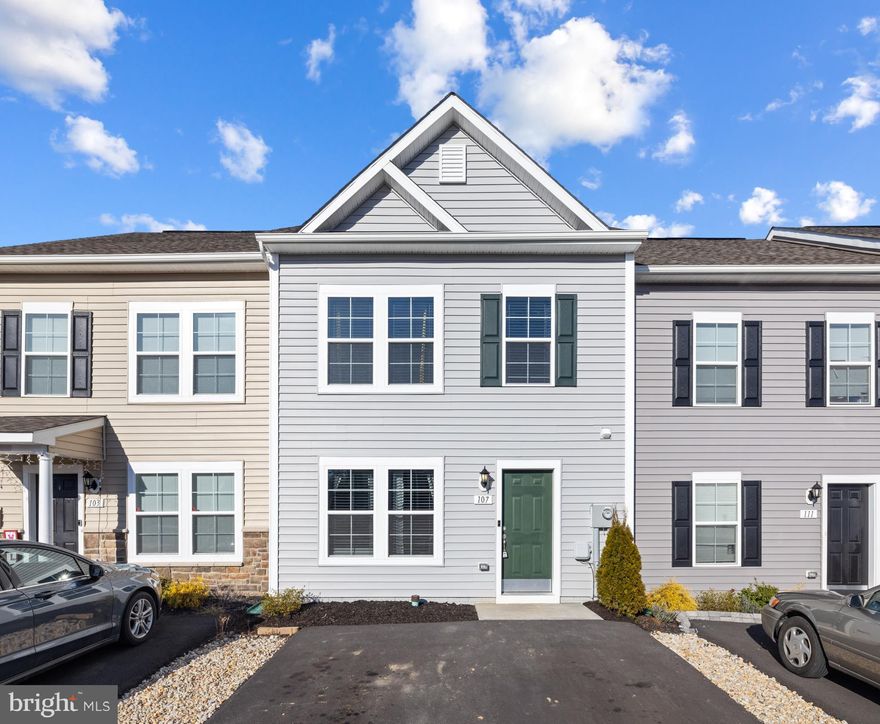 Welcome to the epitome of modern living in this exquisite 3-bedroom, 2 1/2-bathroom townhome nestled in the coveted Whispering Pines community. Boasting tall ceilings that enhance the sense of space and airiness, this home, built in 2022, is a testament to contemporary elegance.

The heart of this residence is undoubtedly the kitchen, where a stylish and functional island takes center stage. This feature not only adds a touch of sophistication but also creates an ideal space for entertaining guests. Whether you're hosting a dinner party or enjoying a casual gathering, the kitchen's design seamlessly combines form and function, making it a focal point for socializing and culinary delights.


Beyond the aesthetics, the thoughtful layout of this townhome ensures a harmonious flow between the living spaces, promoting both comfort and convenience. The three well-appointed bedrooms provide ample space for relaxation and personal retreat, while the 2 1/2 baths offer a touch of luxury and practicality.

Don't miss the opportunity to make this your dream home. Schedule a showing today and experience the allure of this 2022-built gem in person!

*Seller is still accepting backup offers*