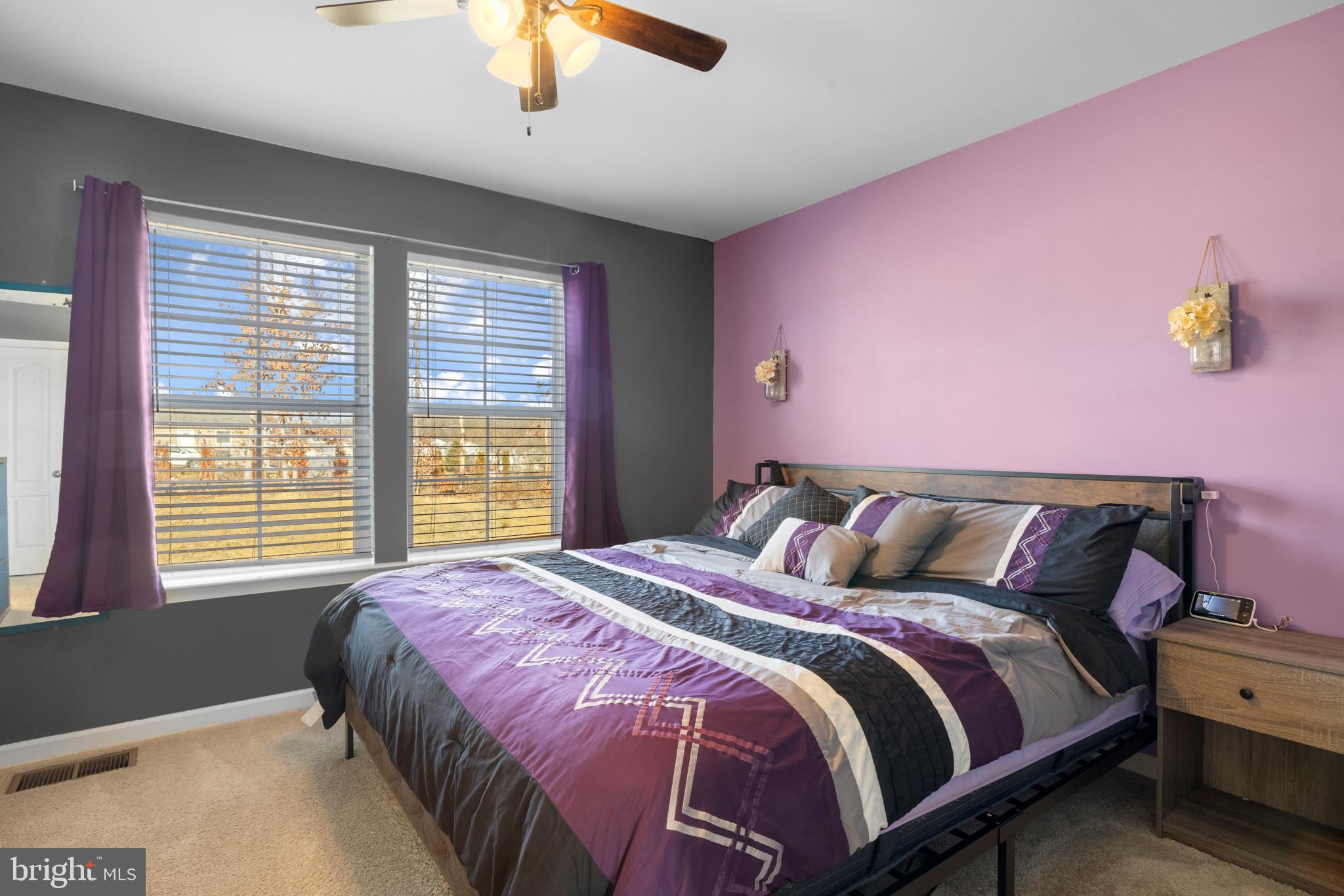 WHISPERING PINES - Residential