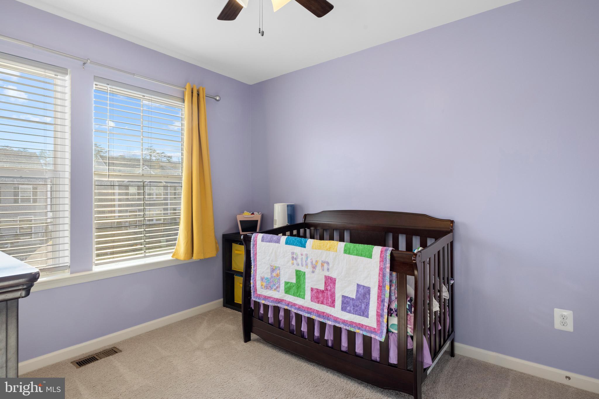 WHISPERING PINES - Residential