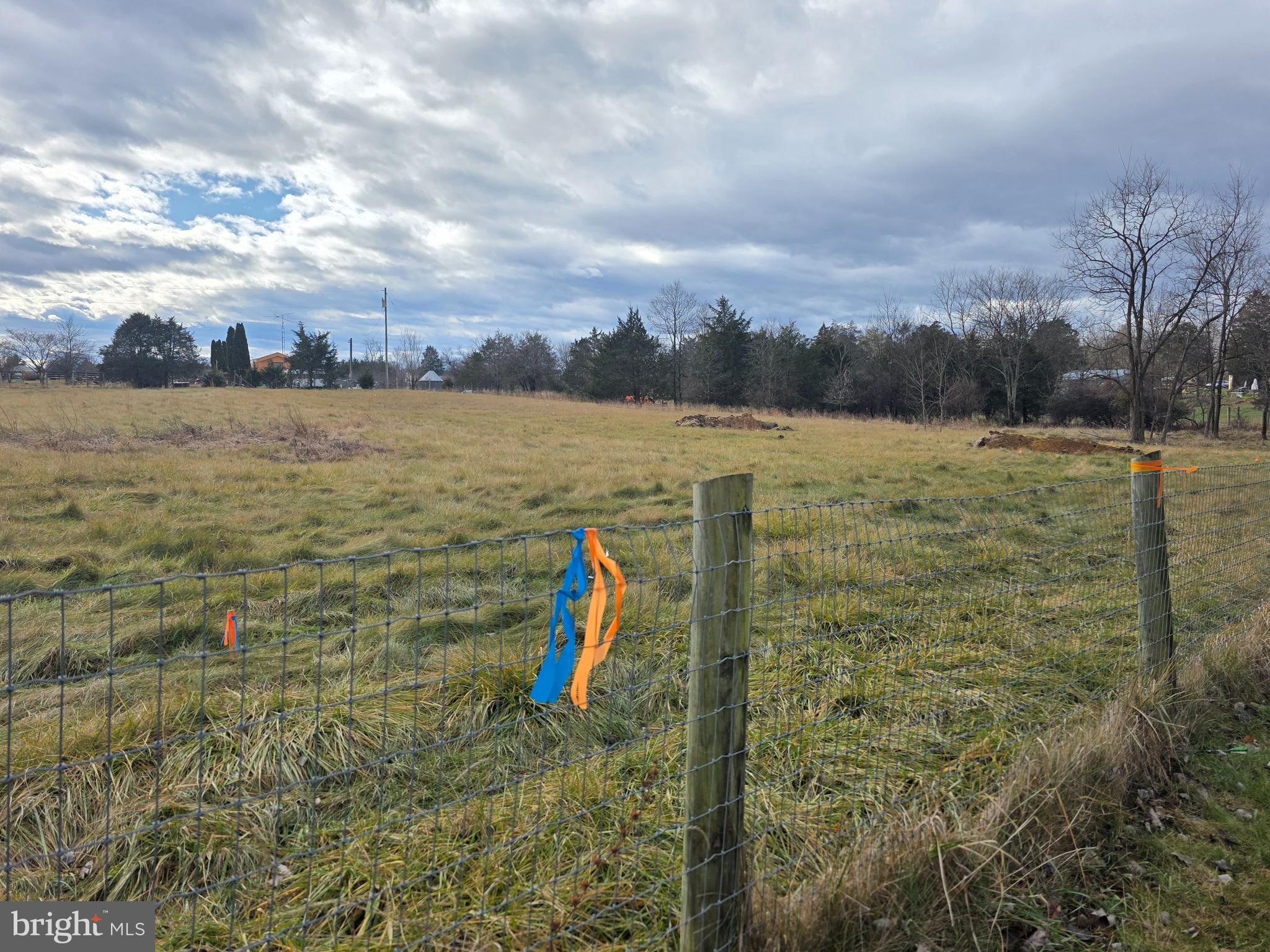 Lot 2 /1.37 Acres DODGE COUNTRY LN