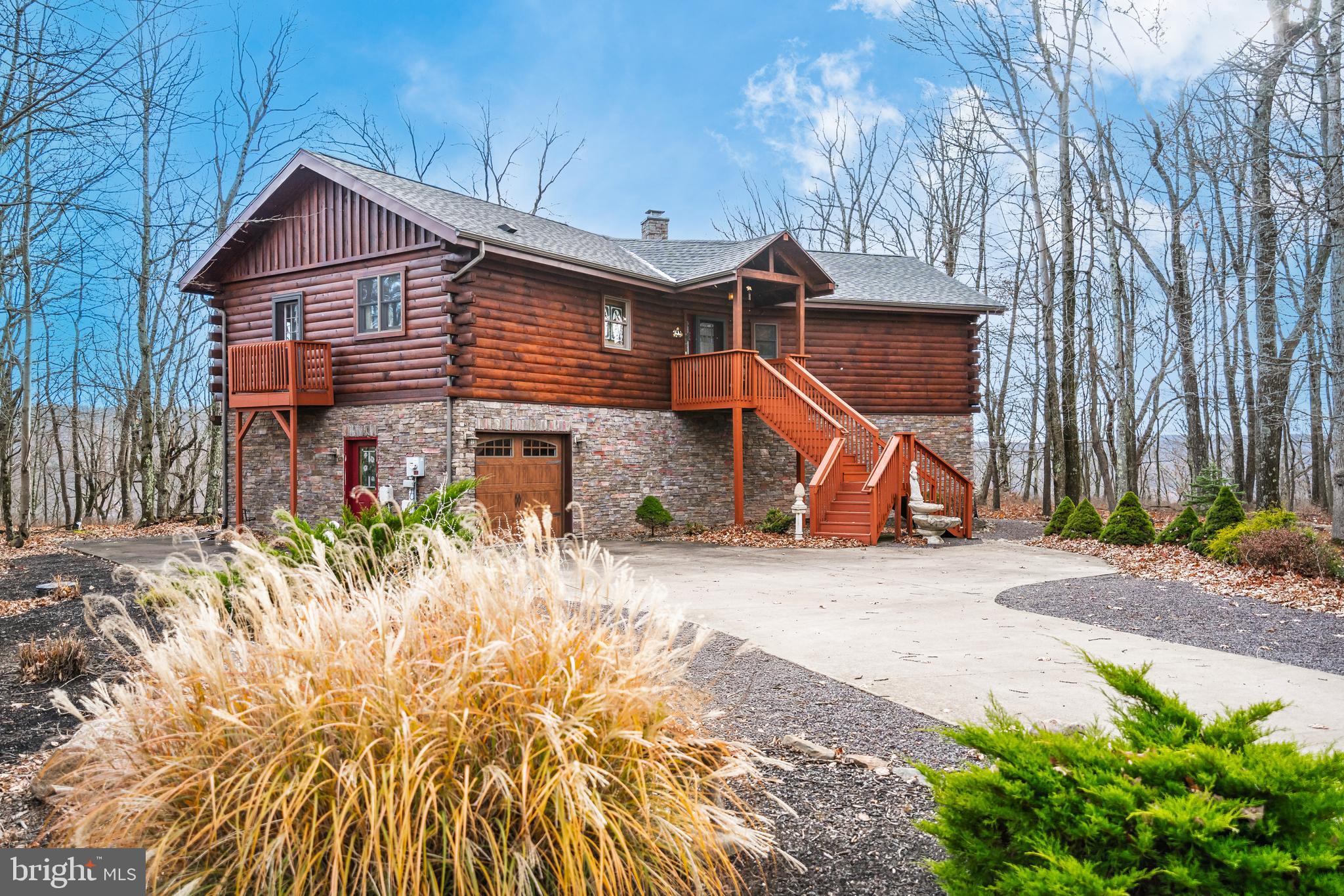 EAGLE ROCK RESORT - Residential