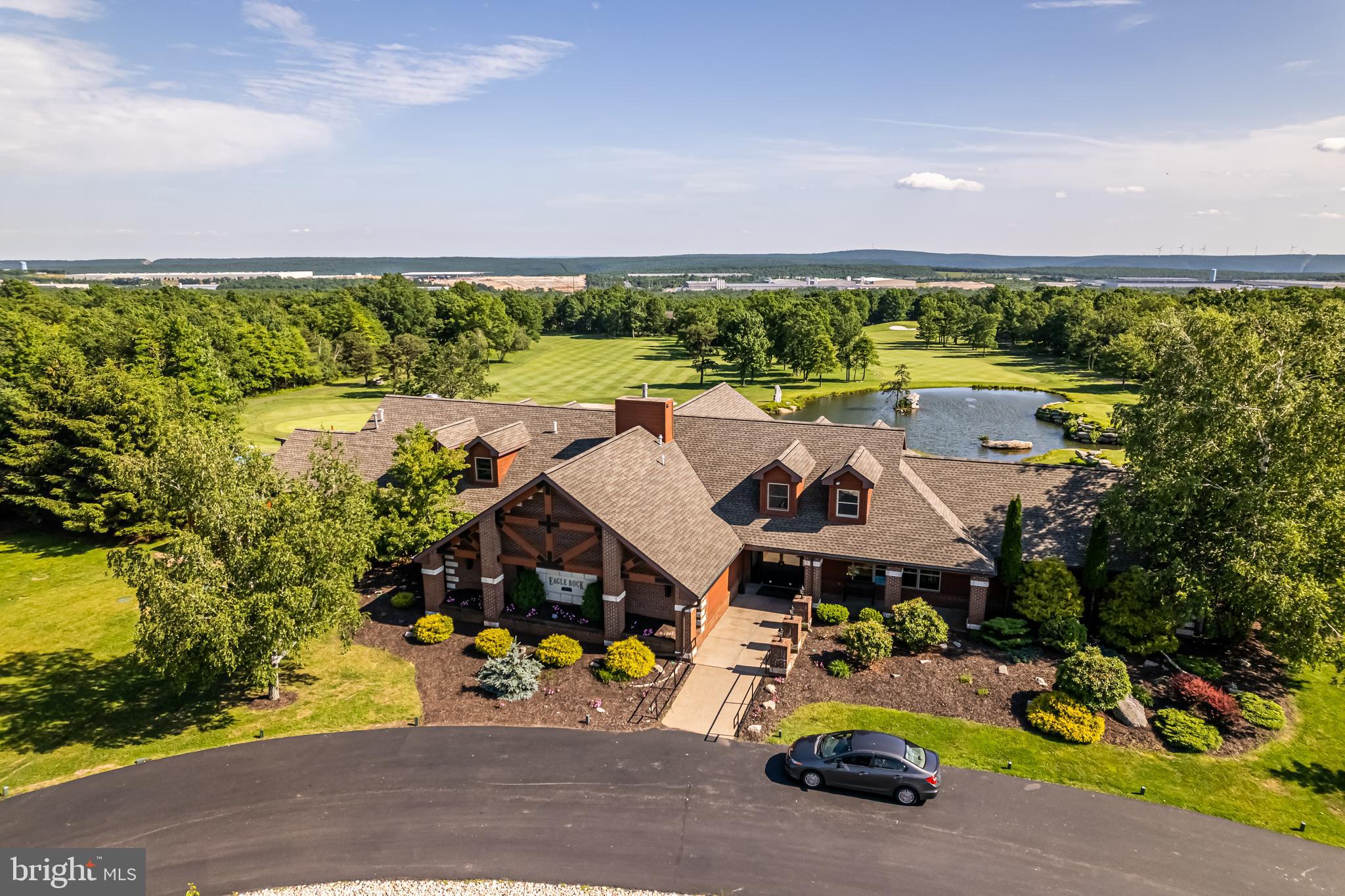 EAGLE ROCK RESORT - Residential