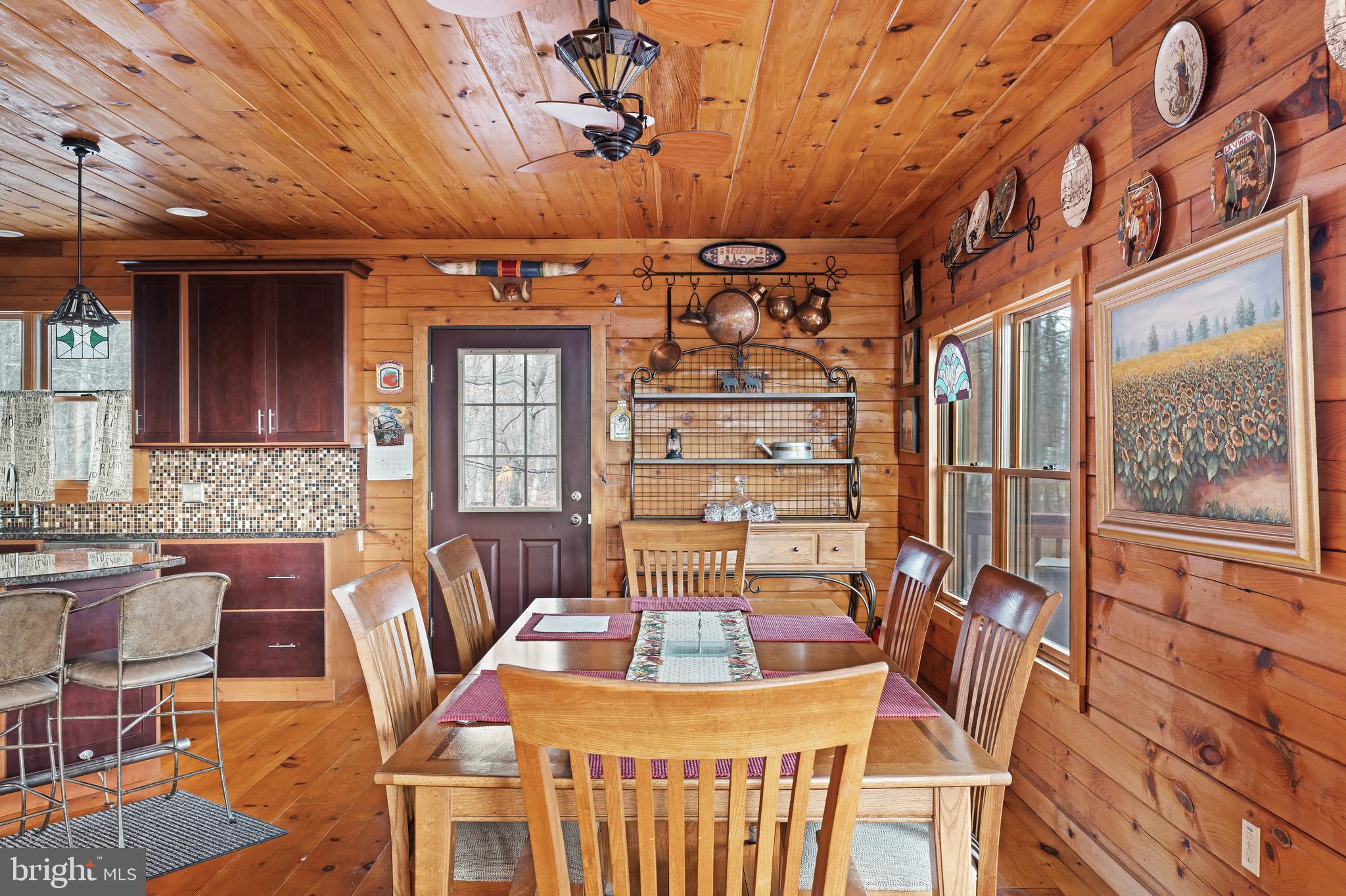 EAGLE ROCK RESORT - Residential