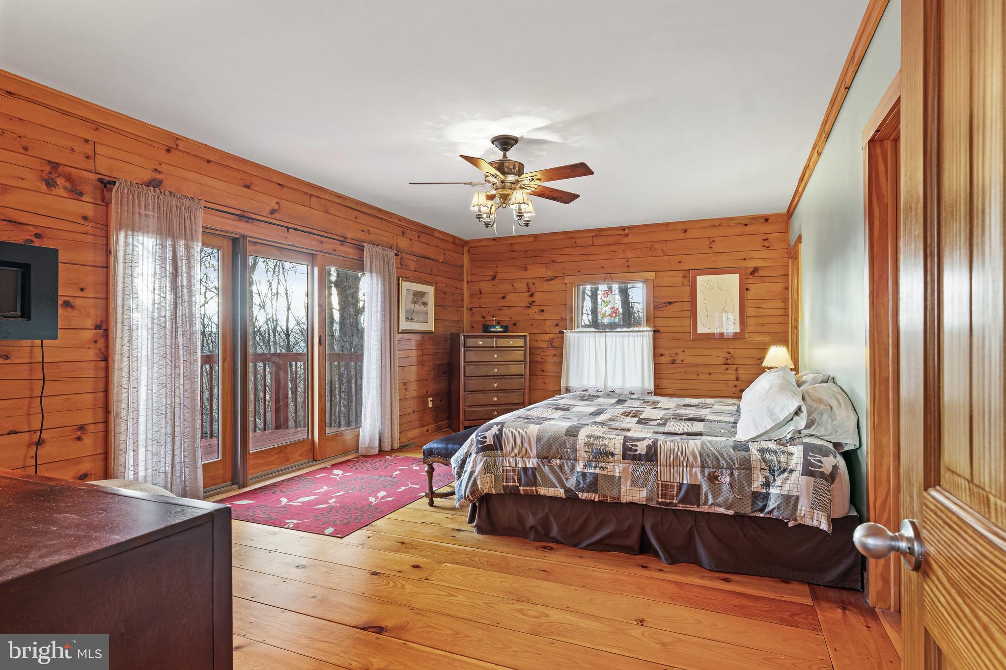 EAGLE ROCK RESORT - Residential