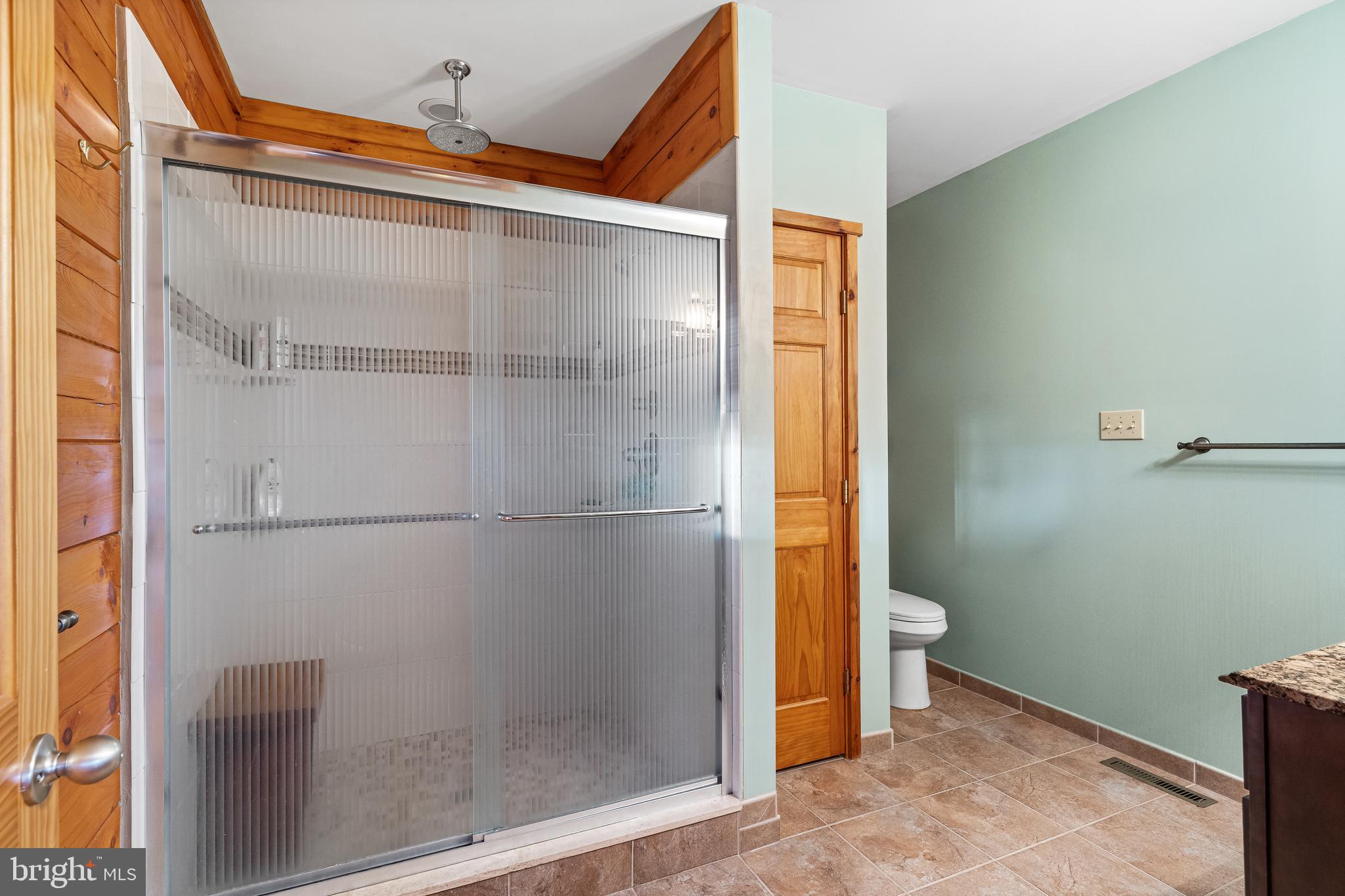 EAGLE ROCK RESORT - Residential