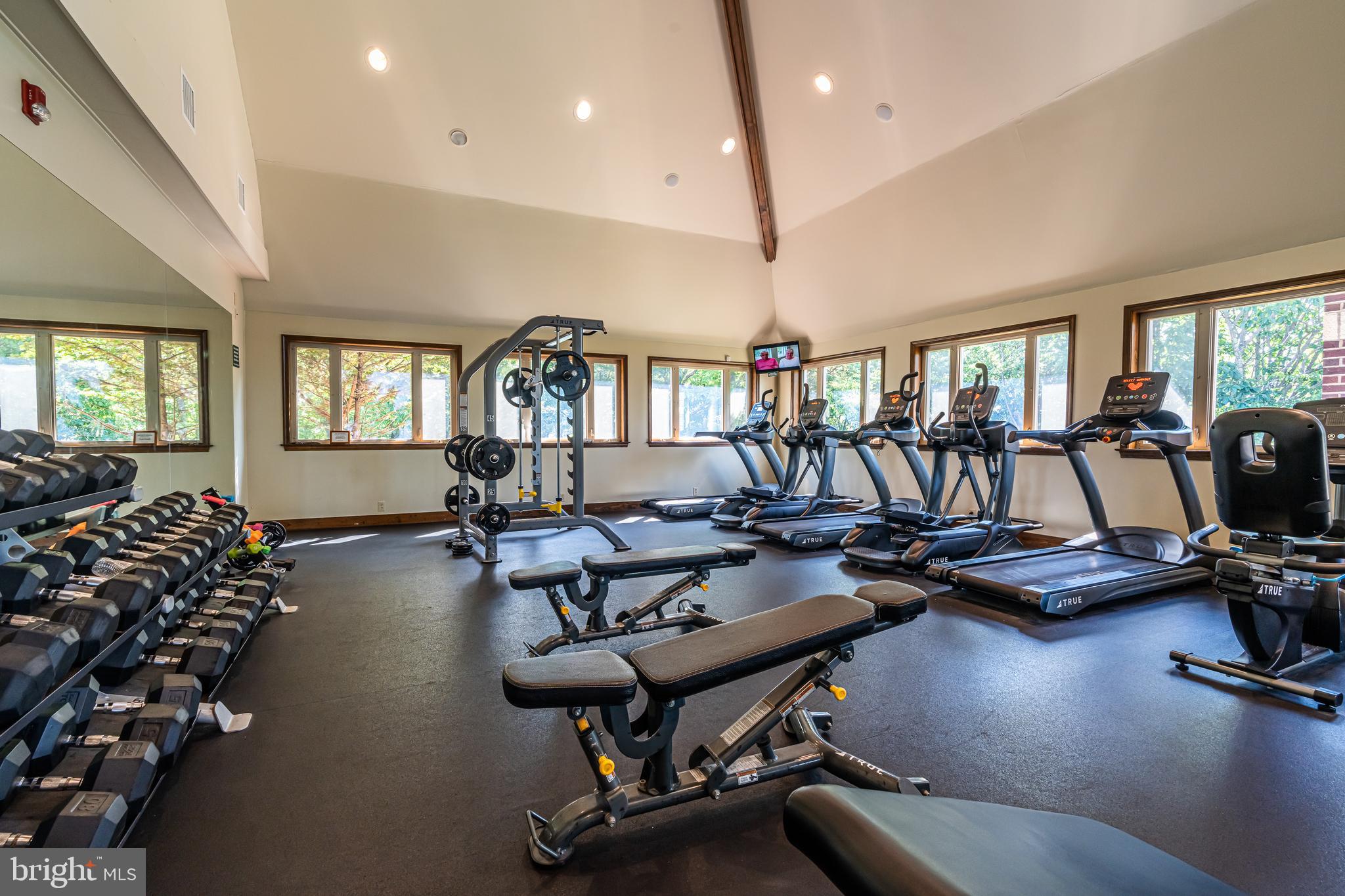 EAGLE ROCK RESORT - Residential