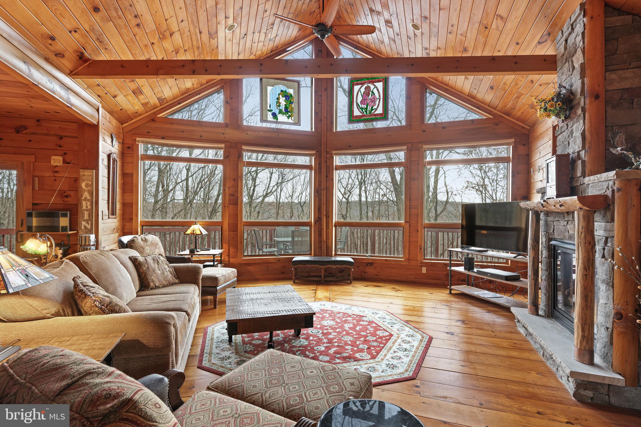 EAGLE ROCK RESORT - Residential