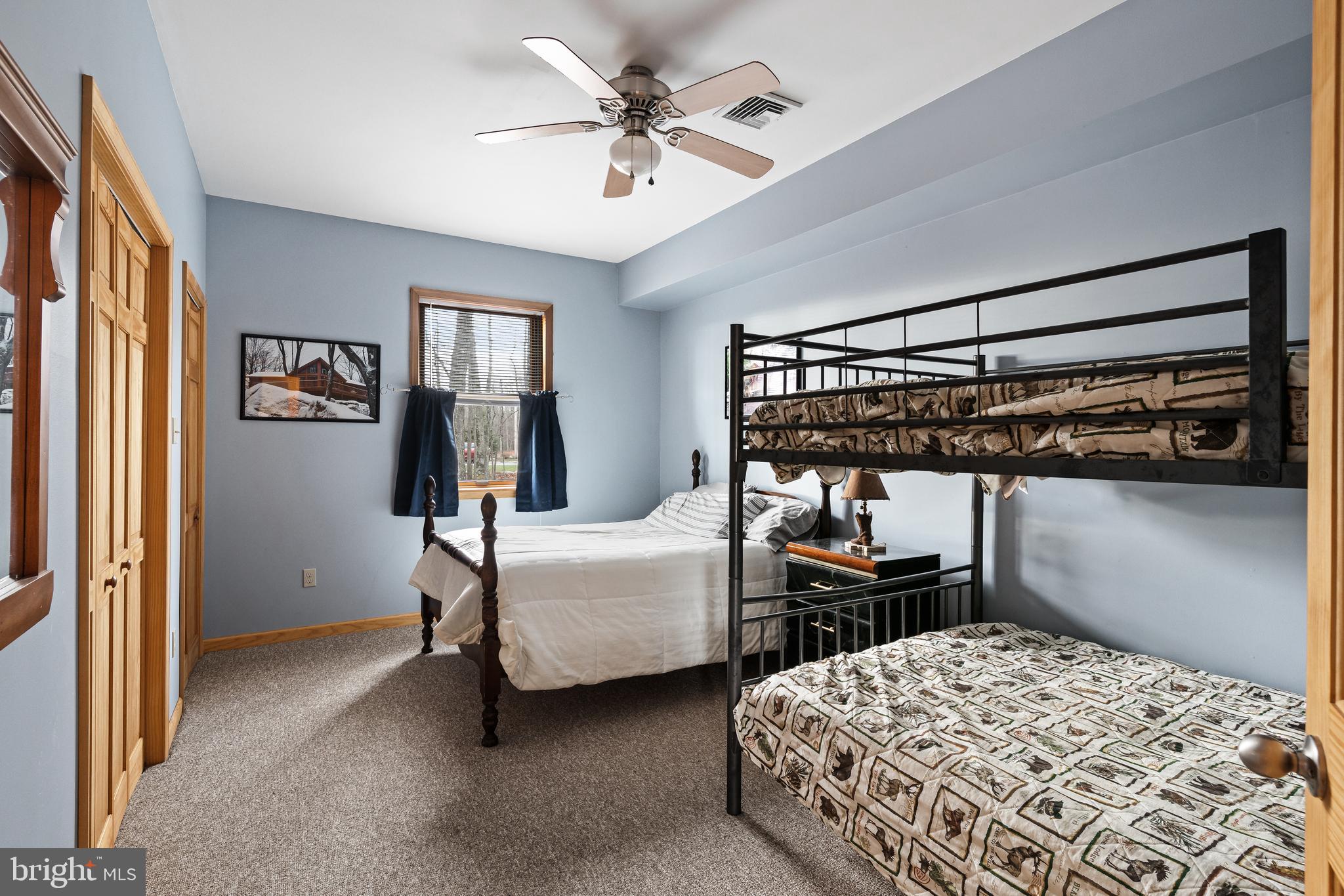 EAGLE ROCK RESORT - Residential