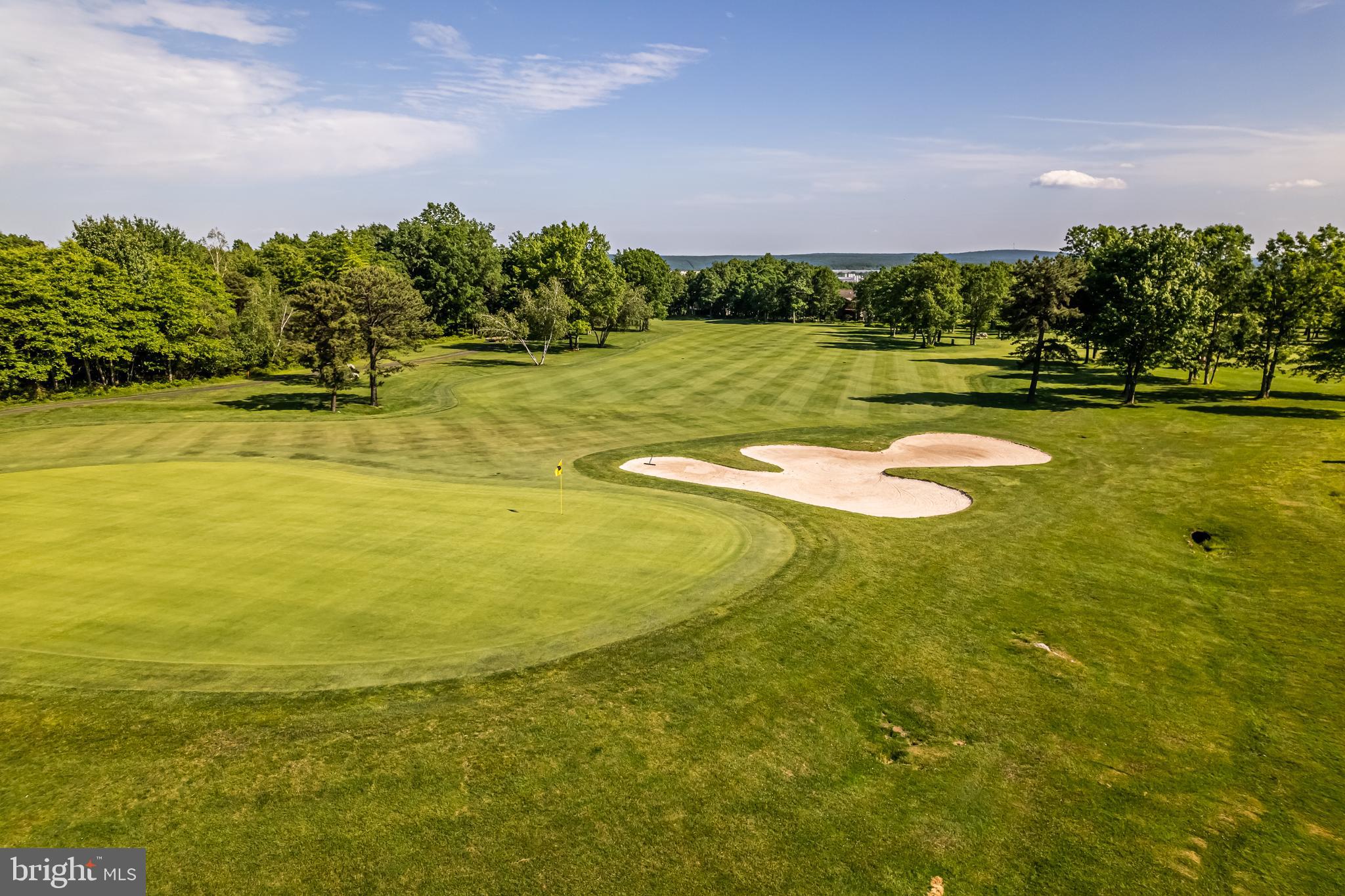 EAGLE ROCK RESORT - Residential