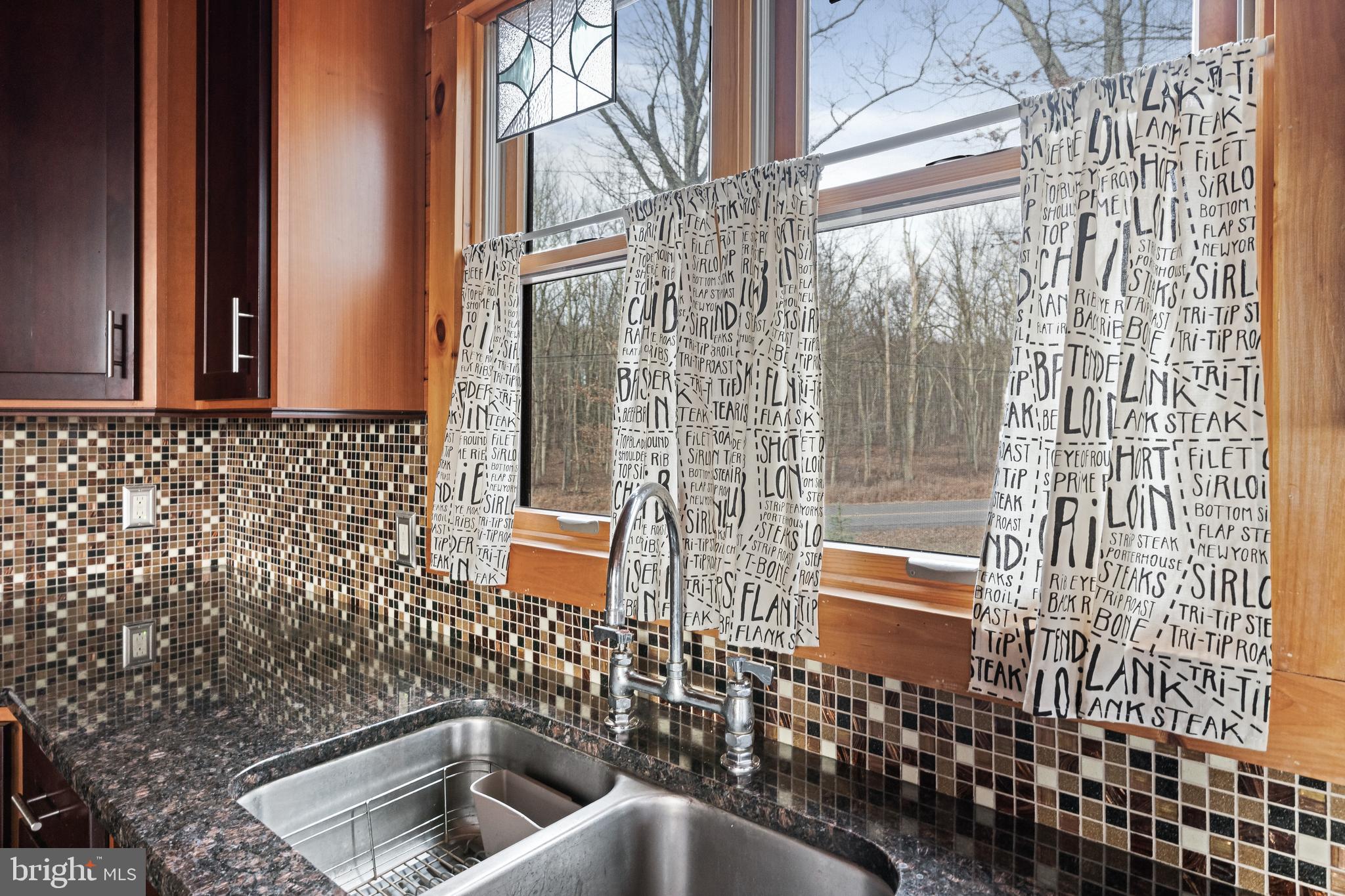 EAGLE ROCK RESORT - Residential