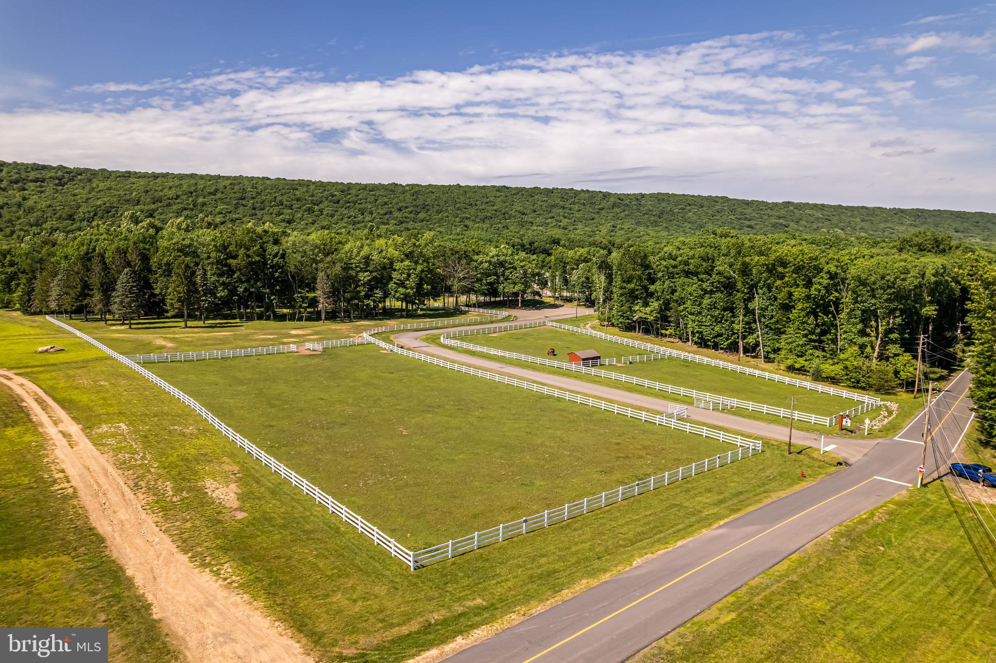 EAGLE ROCK RESORT - Residential