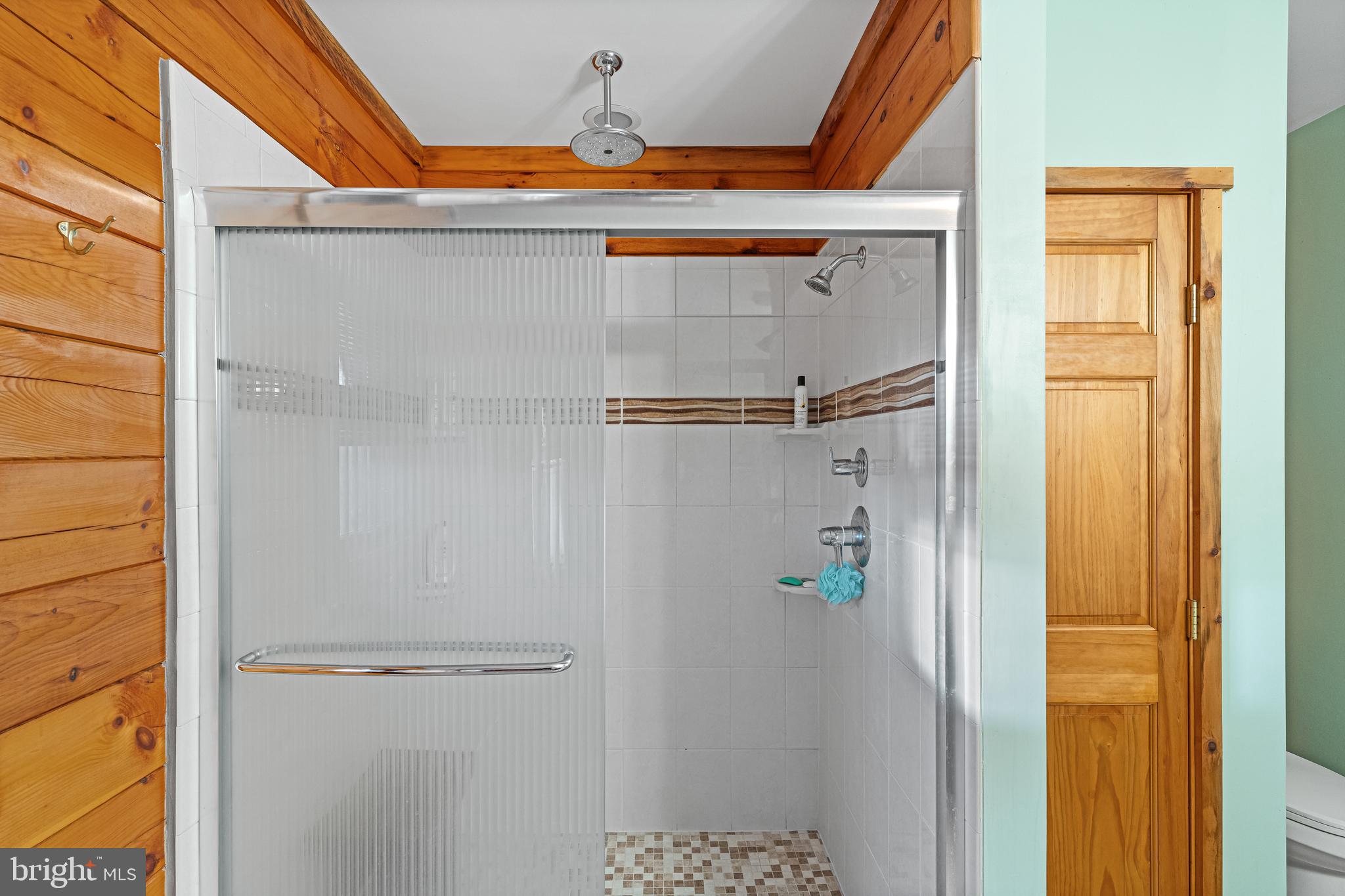 EAGLE ROCK RESORT - Residential