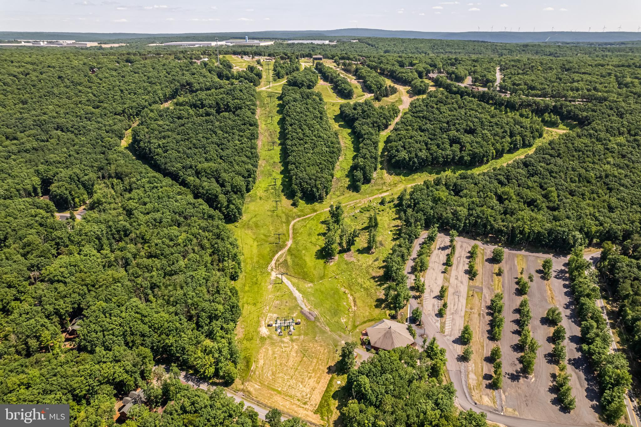 EAGLE ROCK RESORT - Residential