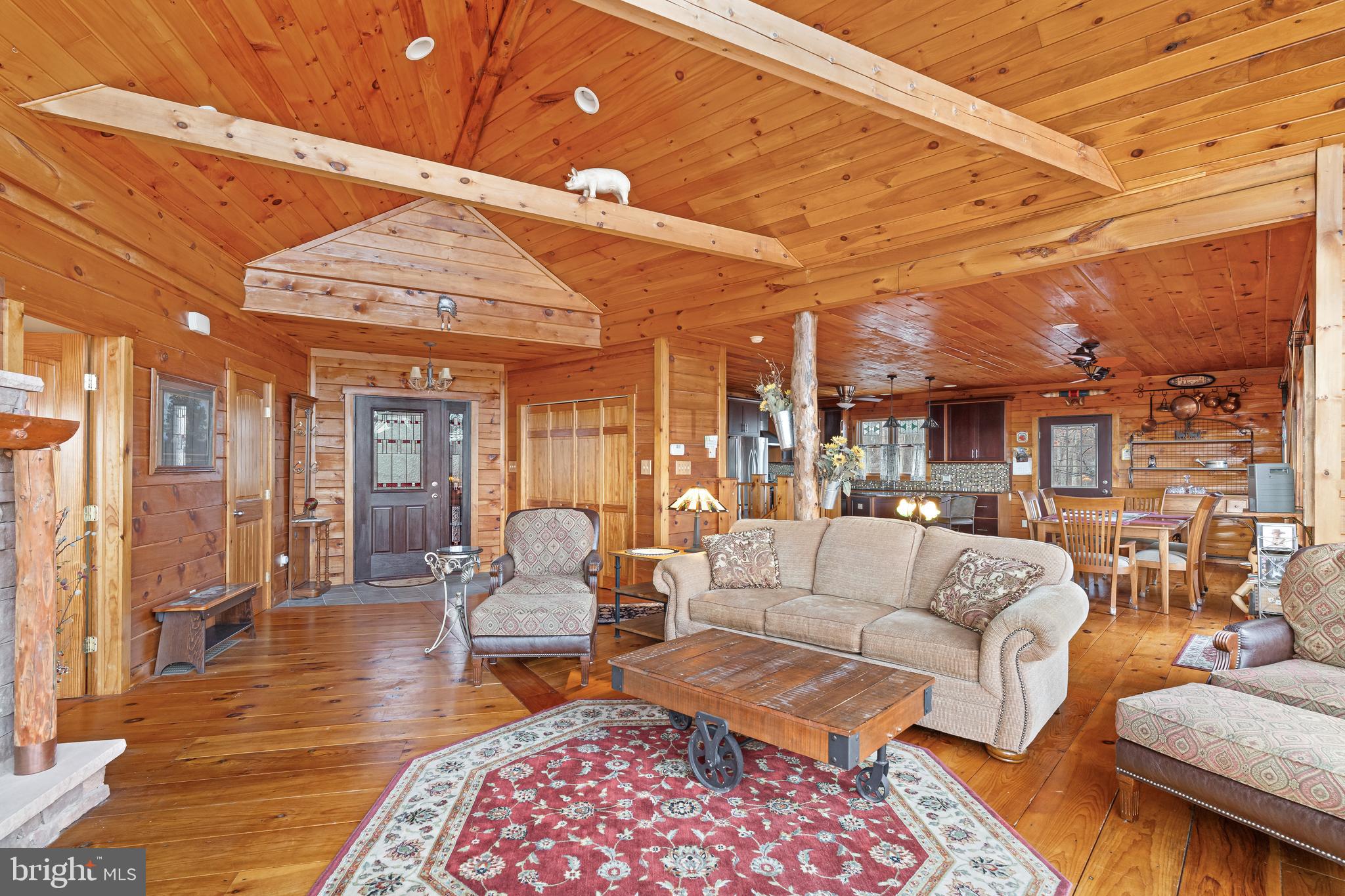 EAGLE ROCK RESORT - Residential