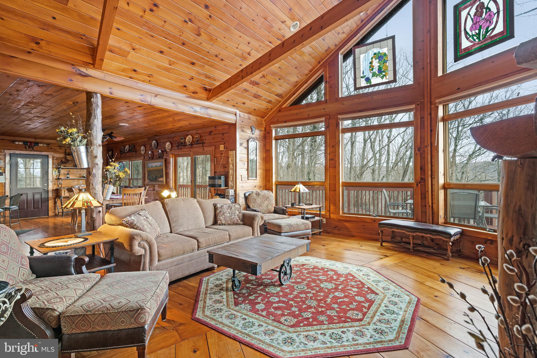 EAGLE ROCK RESORT - Residential