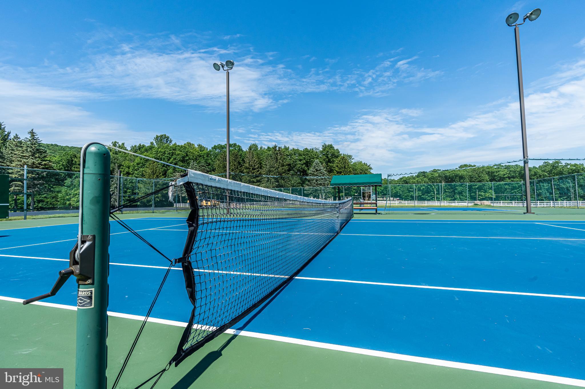 EAGLE ROCK RESORT - Residential