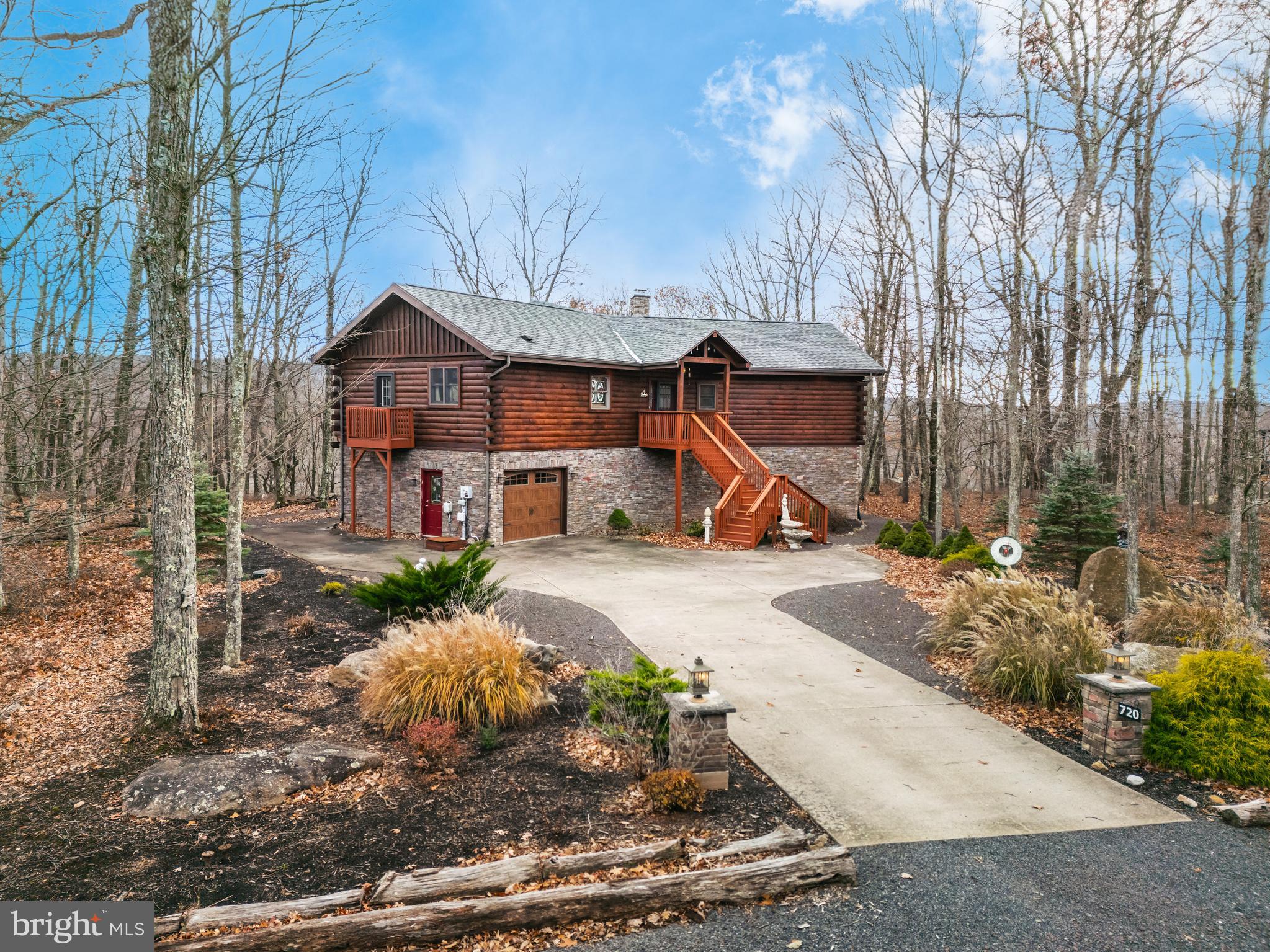 EAGLE ROCK RESORT - Residential