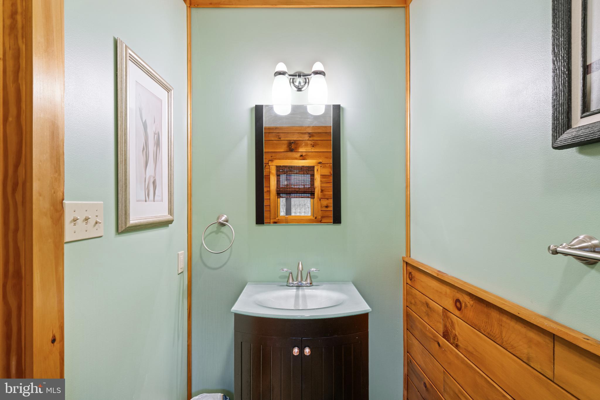 EAGLE ROCK RESORT - Residential