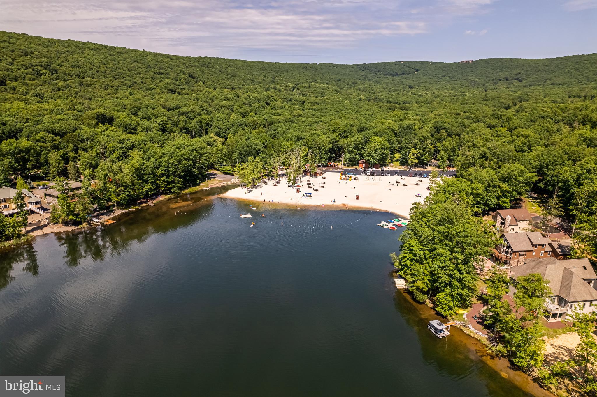 EAGLE ROCK RESORT - Residential