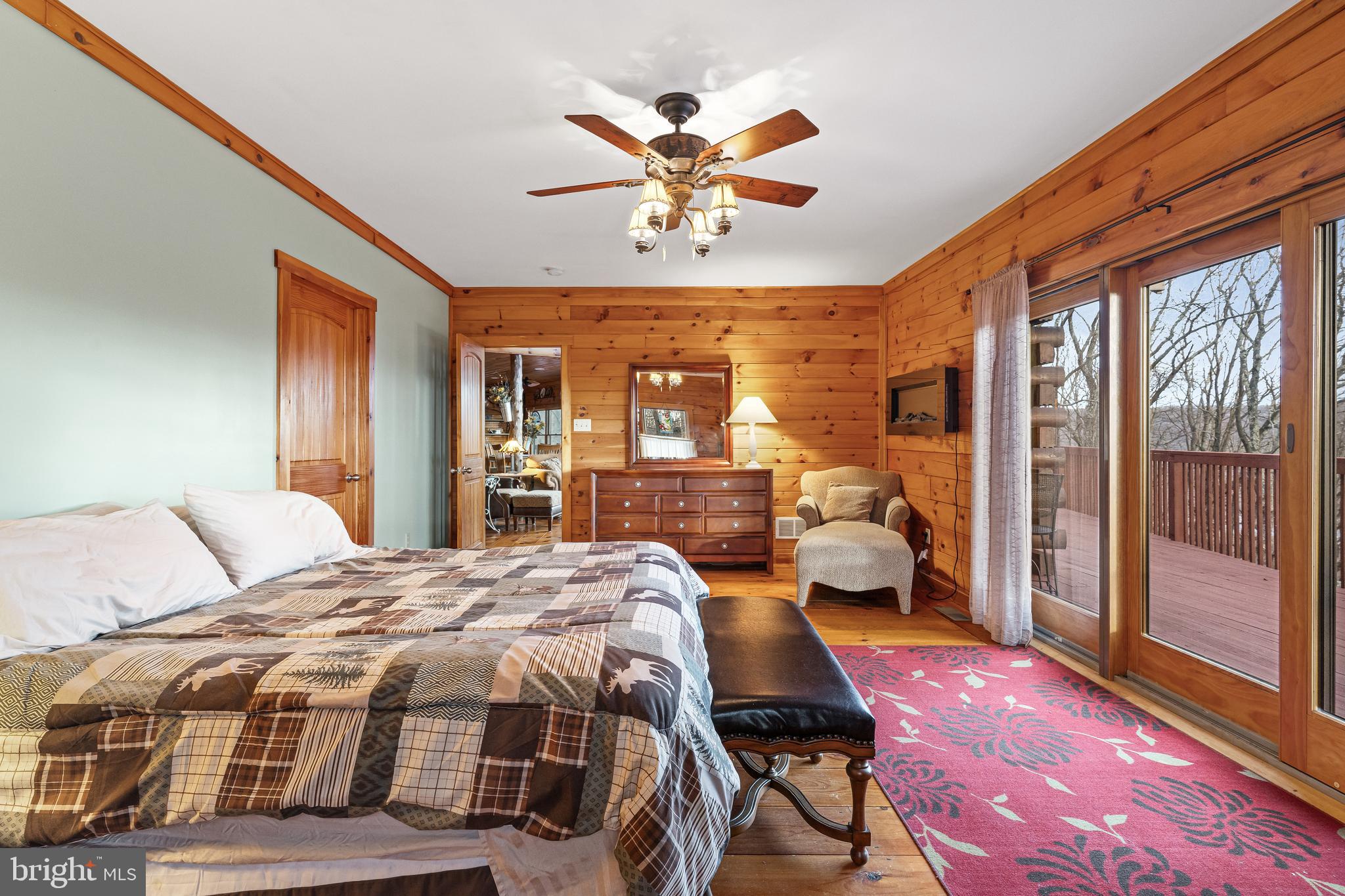 EAGLE ROCK RESORT - Residential