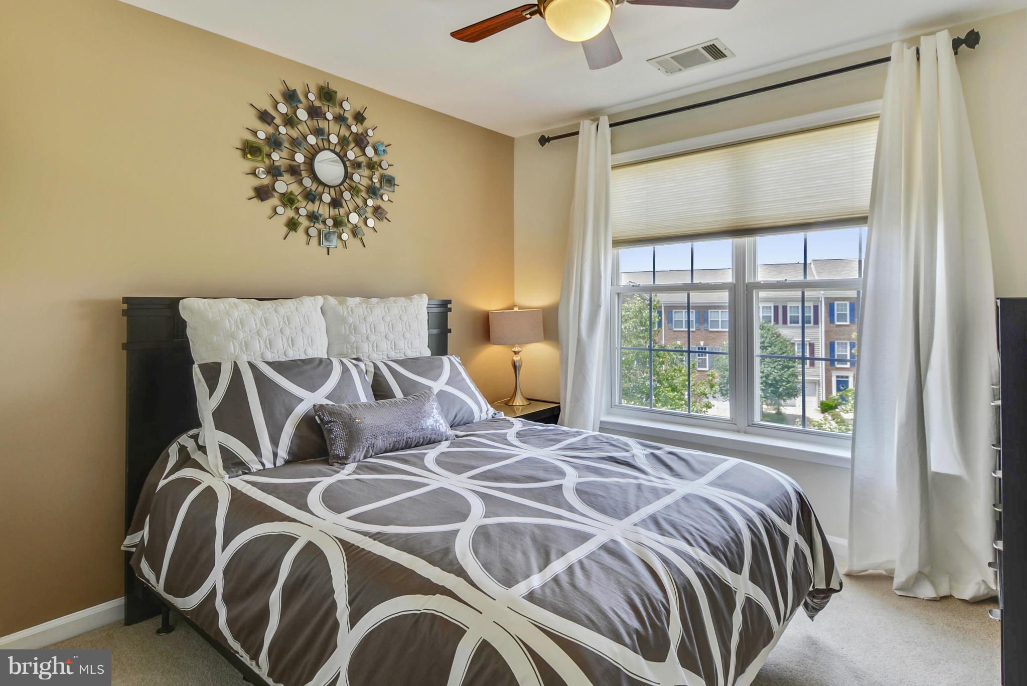 OVERLOOK - Residential