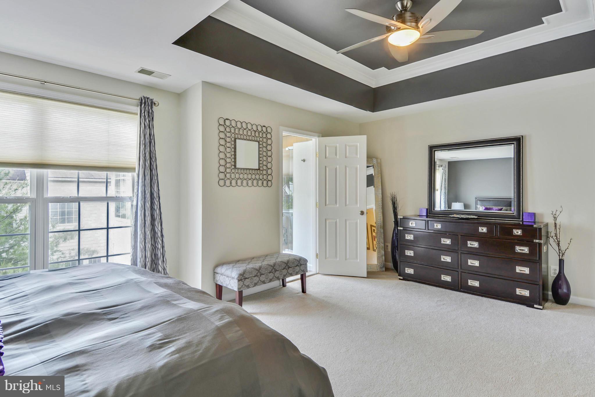 OVERLOOK - Residential