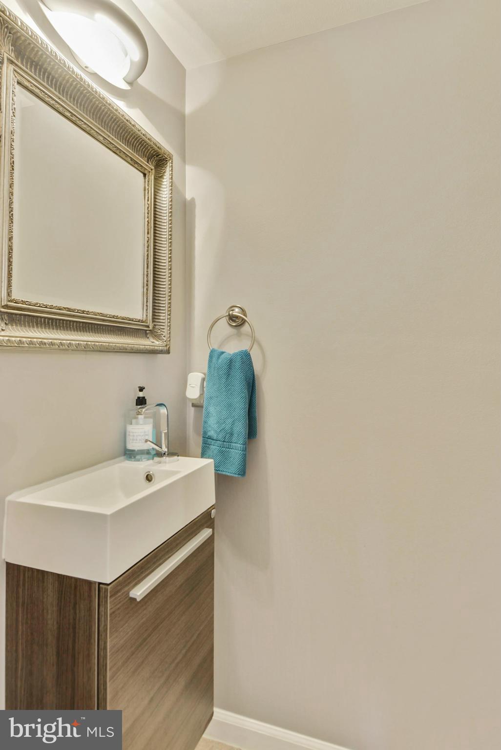 OVERLOOK - Residential