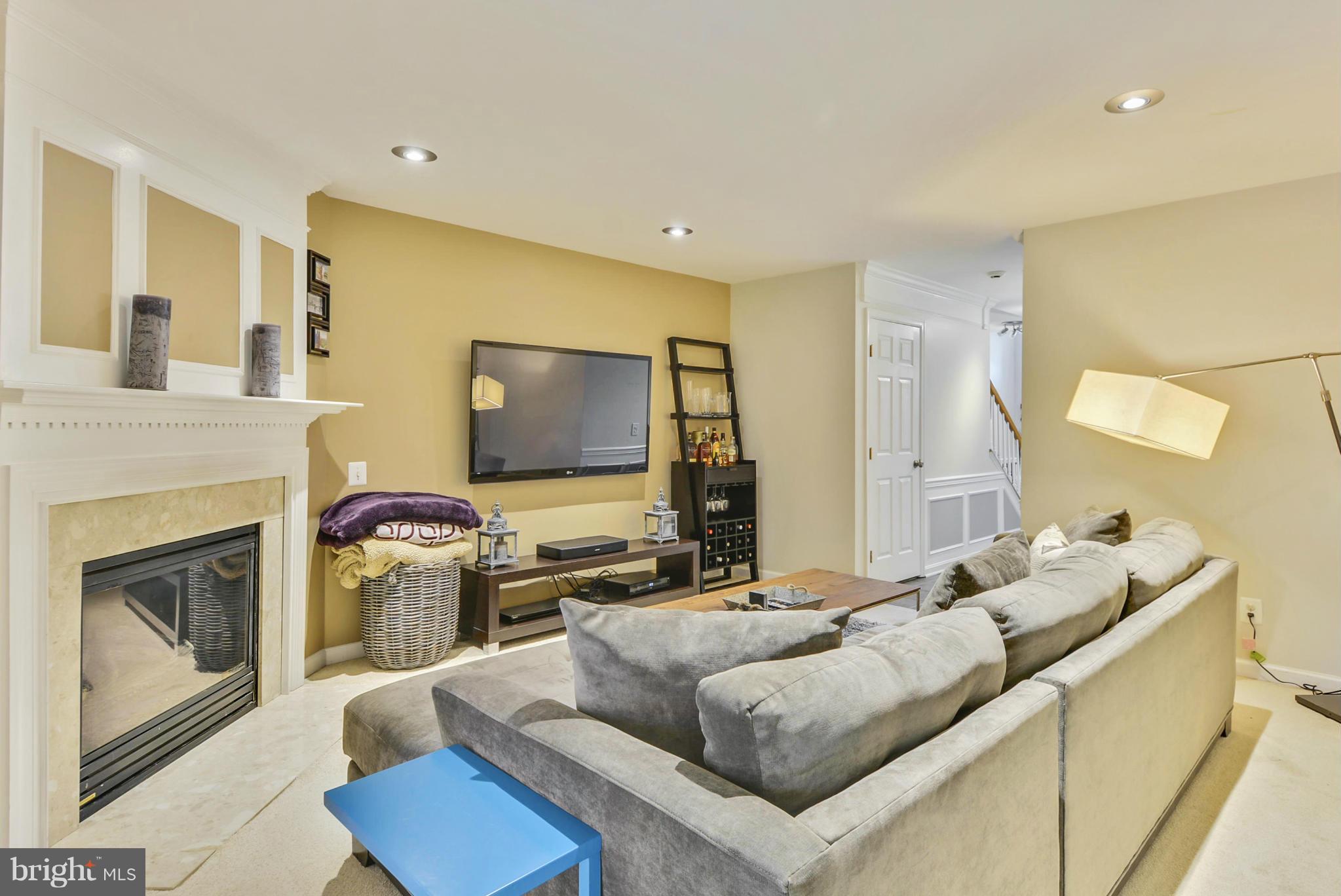 OVERLOOK - Residential