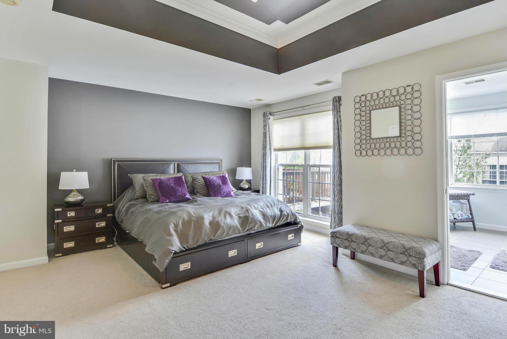 OVERLOOK - Residential