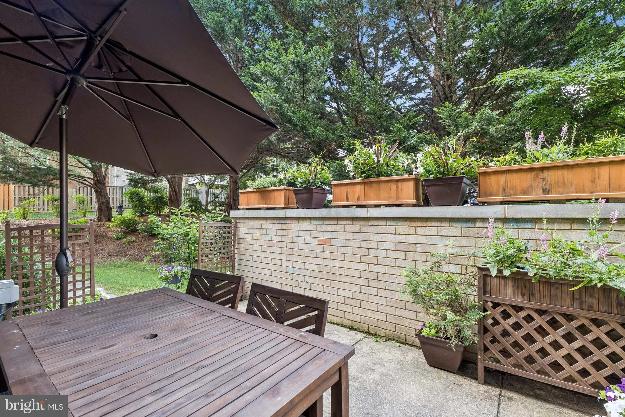 Bethesda, Maryland 20817, United States, 2 Bedrooms Bedrooms, ,2 BathroomsBathrooms,Residential,Active,169006