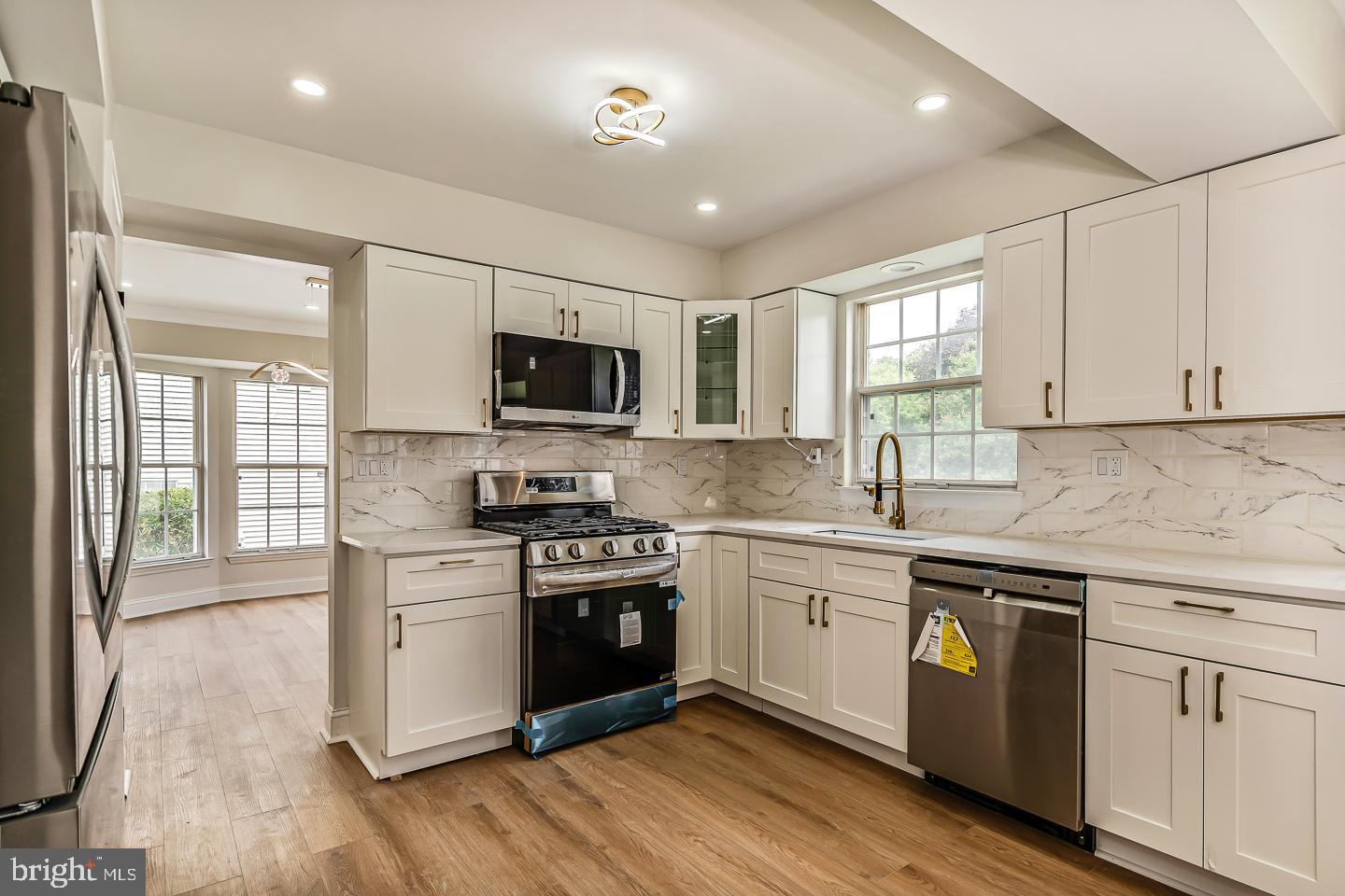 22 BILLINGSPORT DRIVE