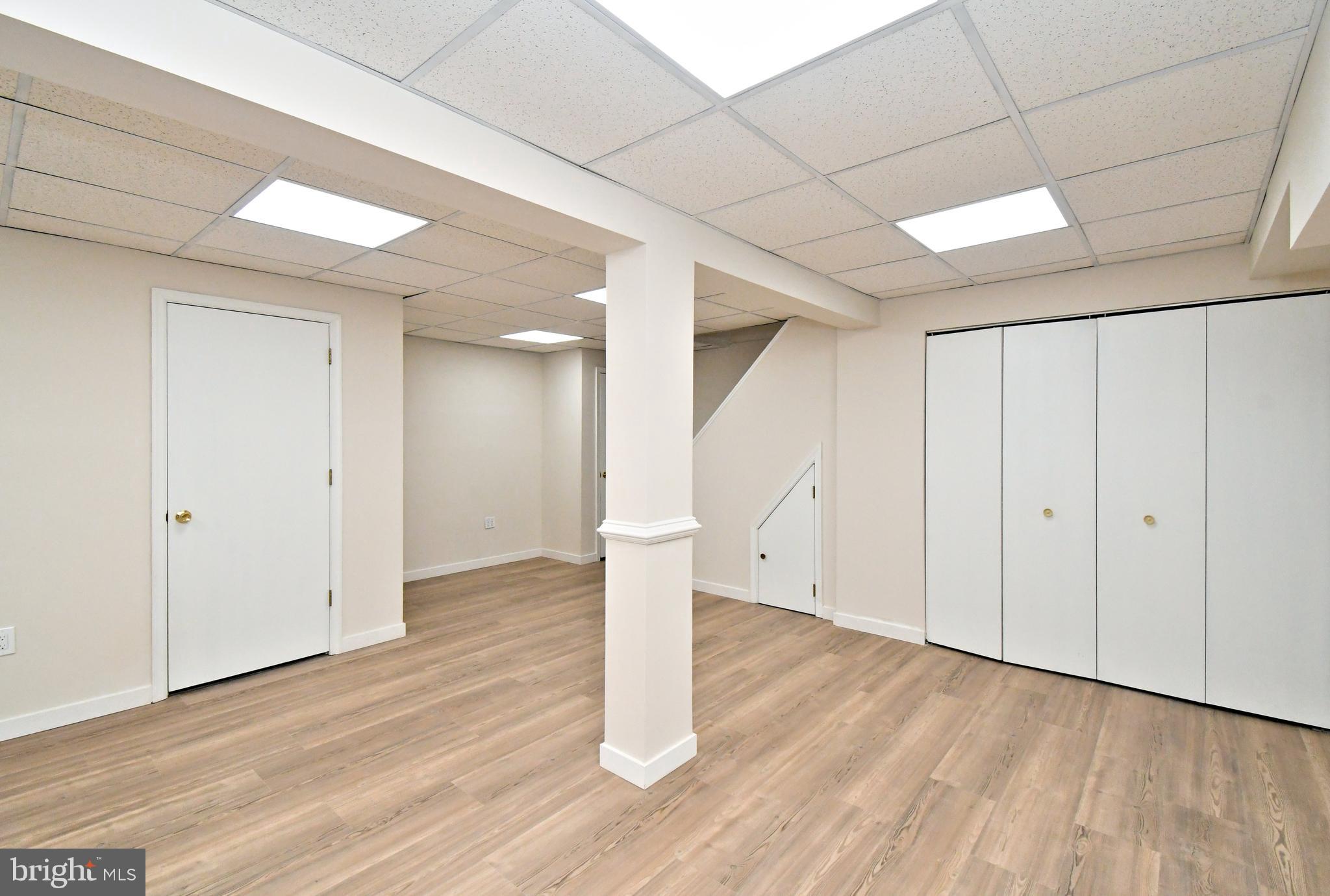 HICKORY RIDGE - Residential