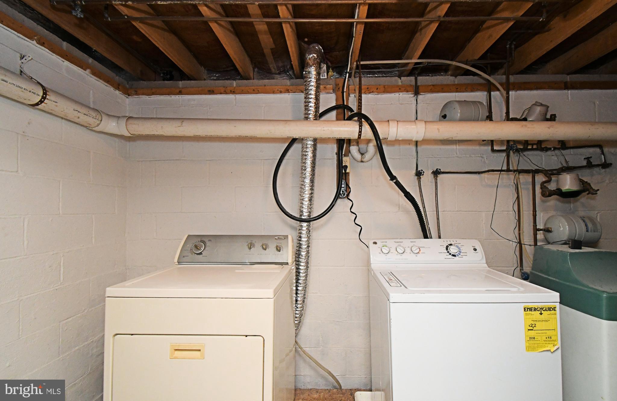 HICKORY RIDGE - Residential