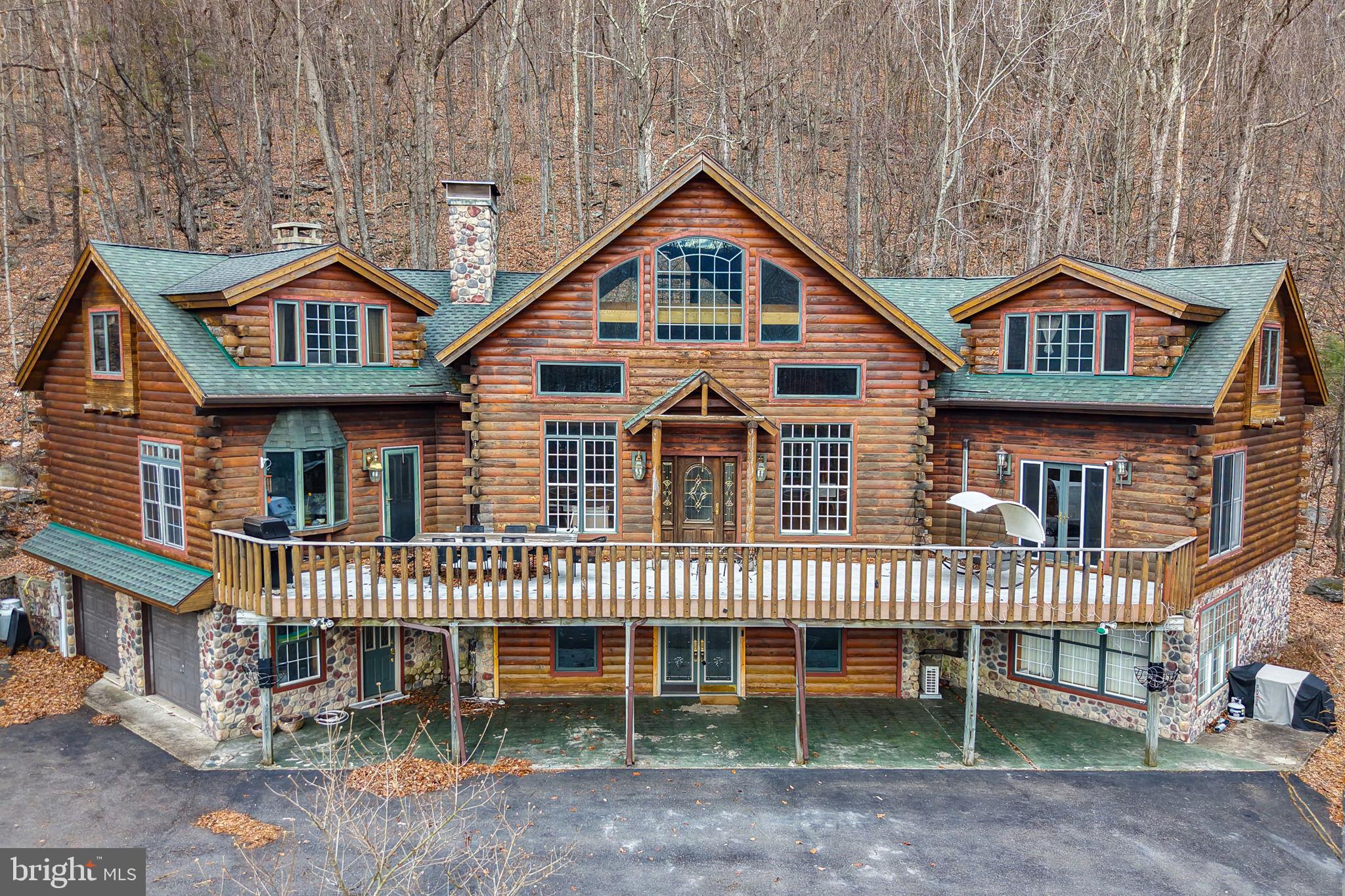 493 LAKE DRIVE