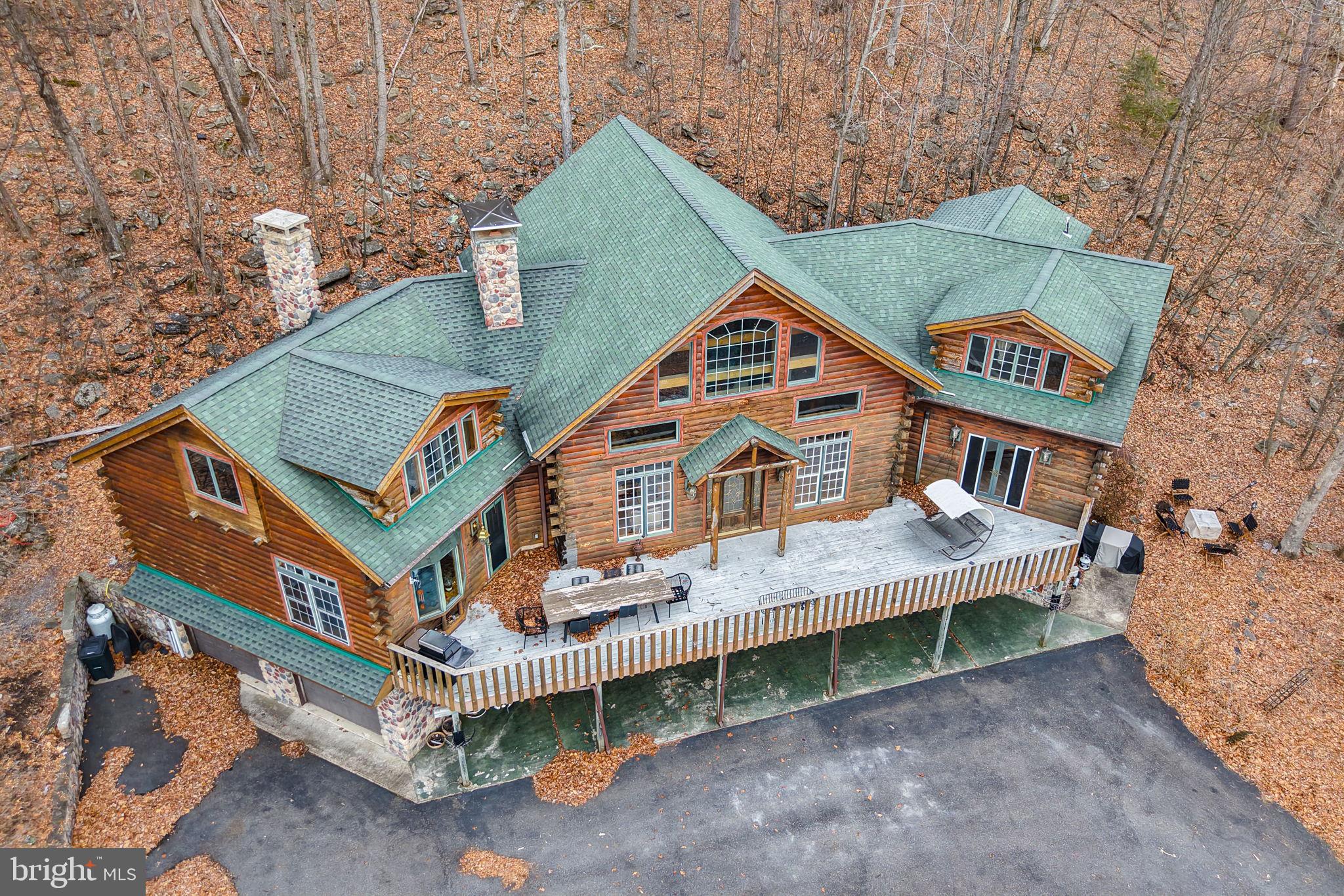 493 LAKE DRIVE