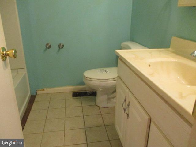 HOLLY GAF ACRES - Residential