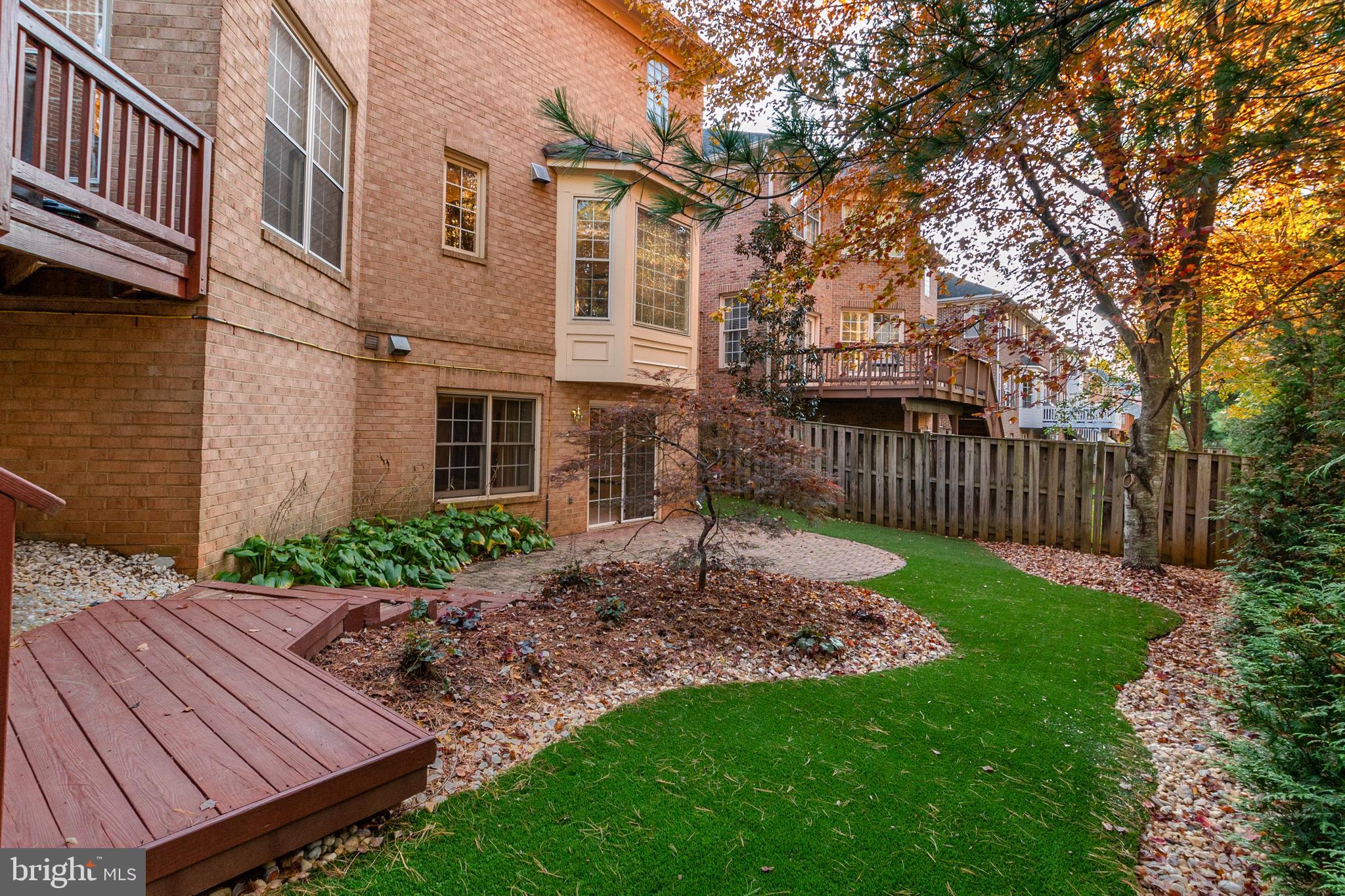 LAMBIANCE OF MCLEAN - Residential