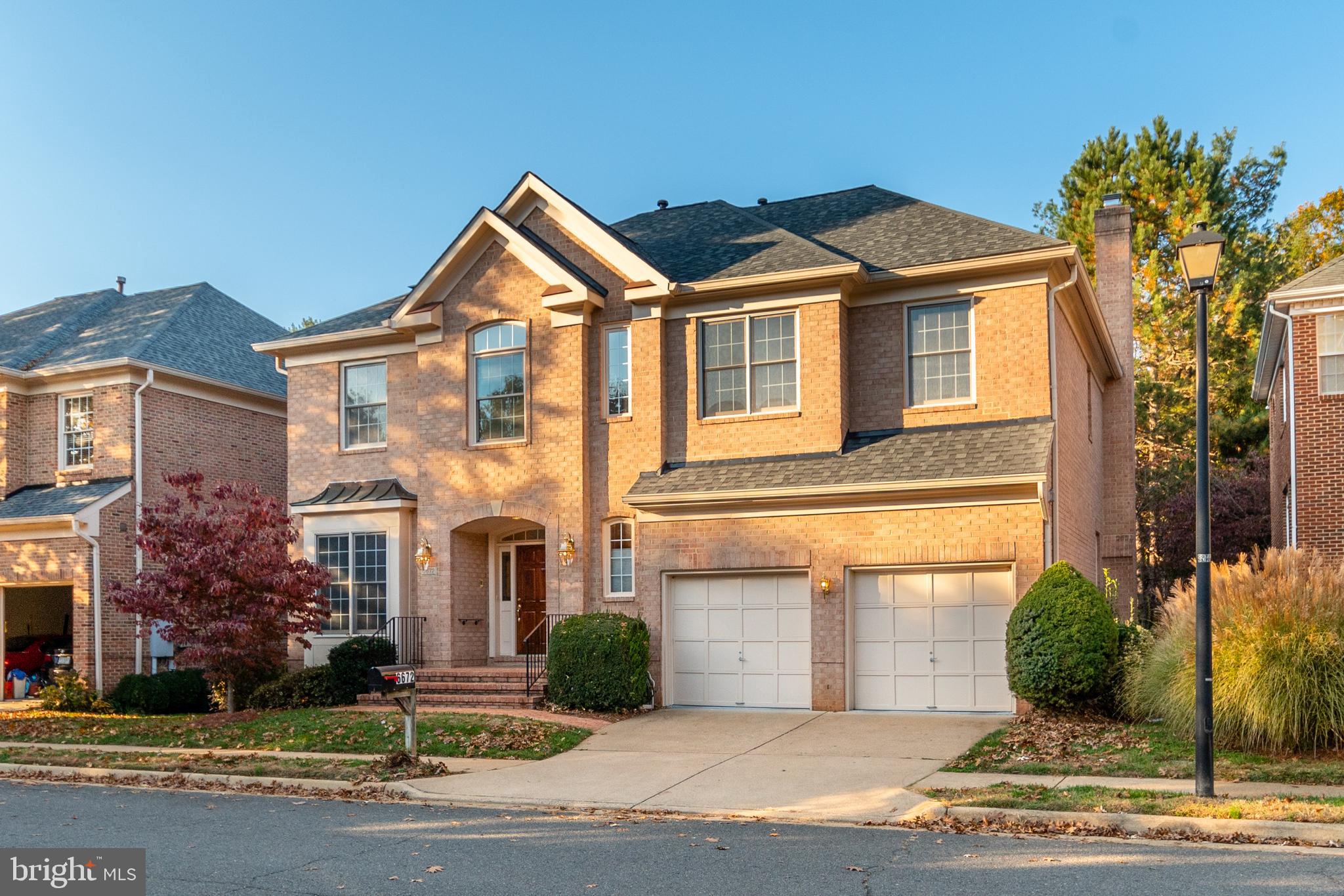 LAMBIANCE OF MCLEAN - Residential