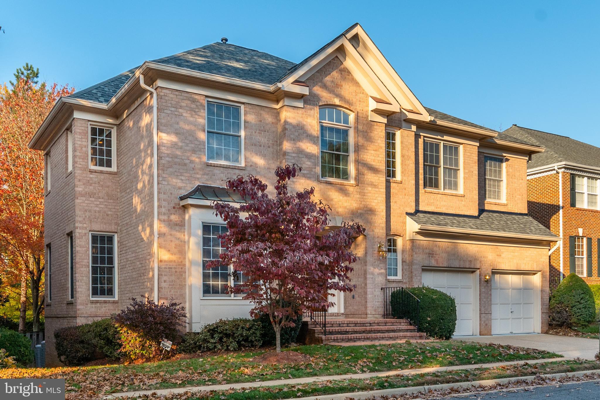 LAMBIANCE OF MCLEAN - Residential