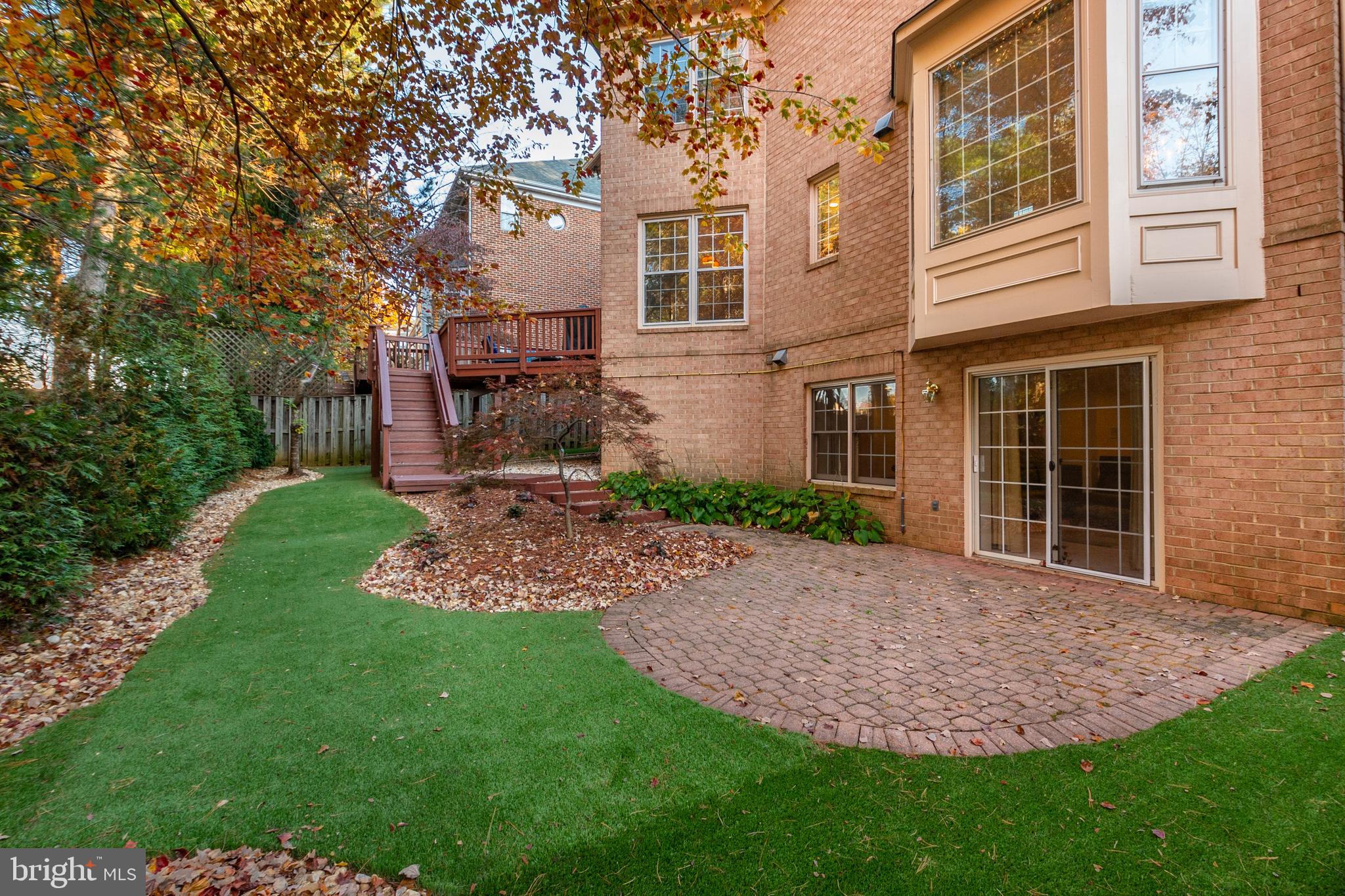 LAMBIANCE OF MCLEAN - Residential