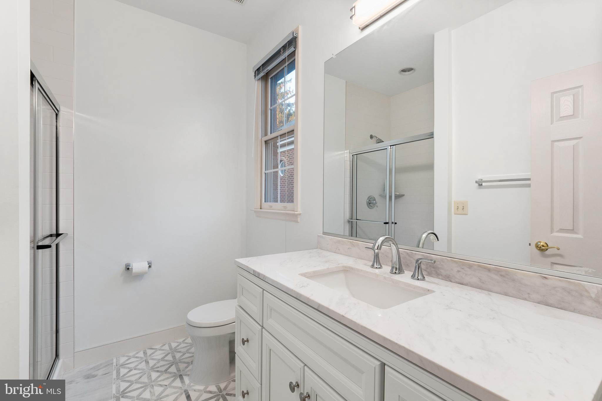 LAMBIANCE OF MCLEAN - Residential