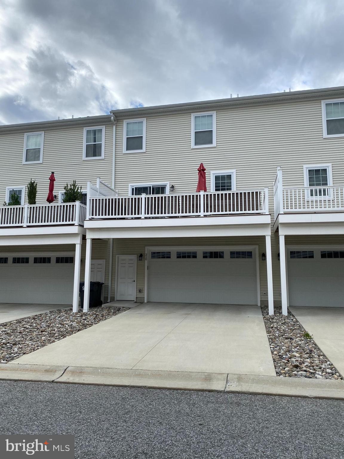 UNION STATION II - Residential Lease