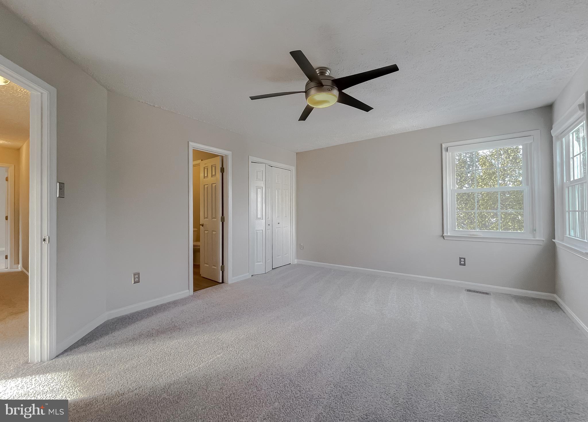 DORCHESTER - ST. CHARLES - Residential