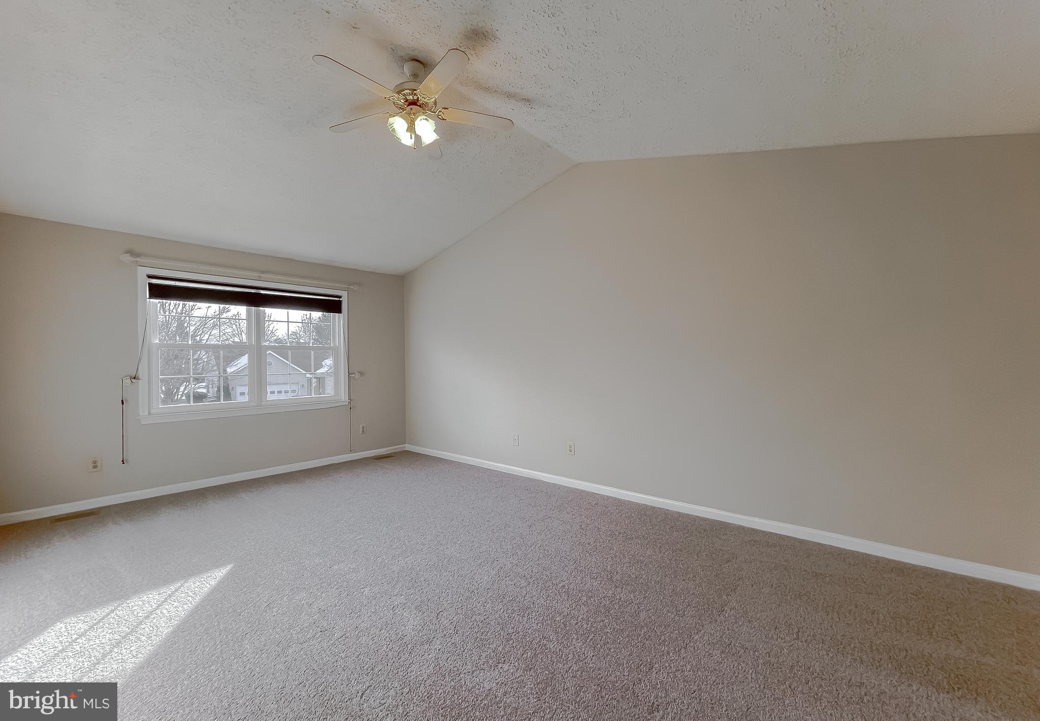 DORCHESTER - ST. CHARLES - Residential