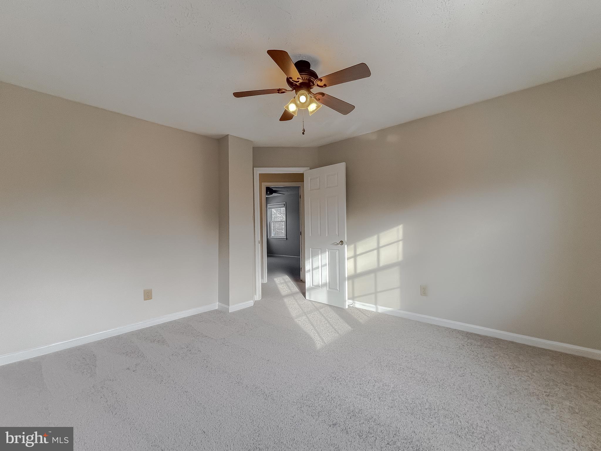 DORCHESTER - ST. CHARLES - Residential