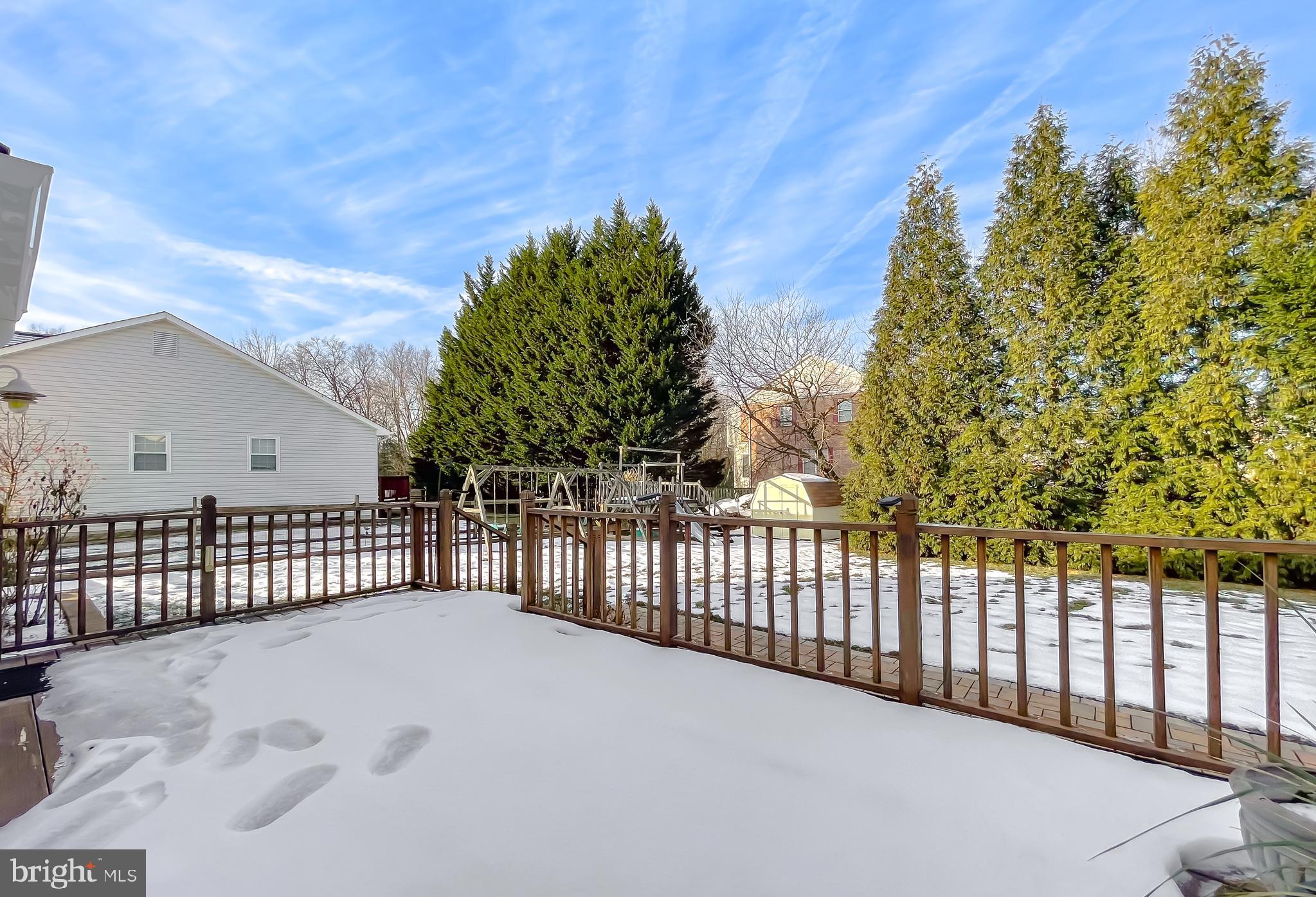 DORCHESTER - ST. CHARLES - Residential