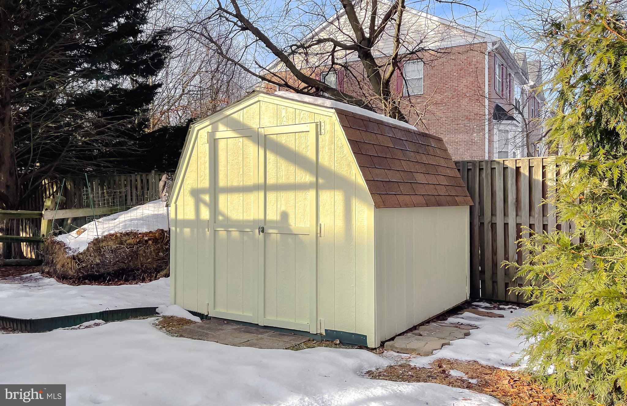 DORCHESTER - ST. CHARLES - Residential